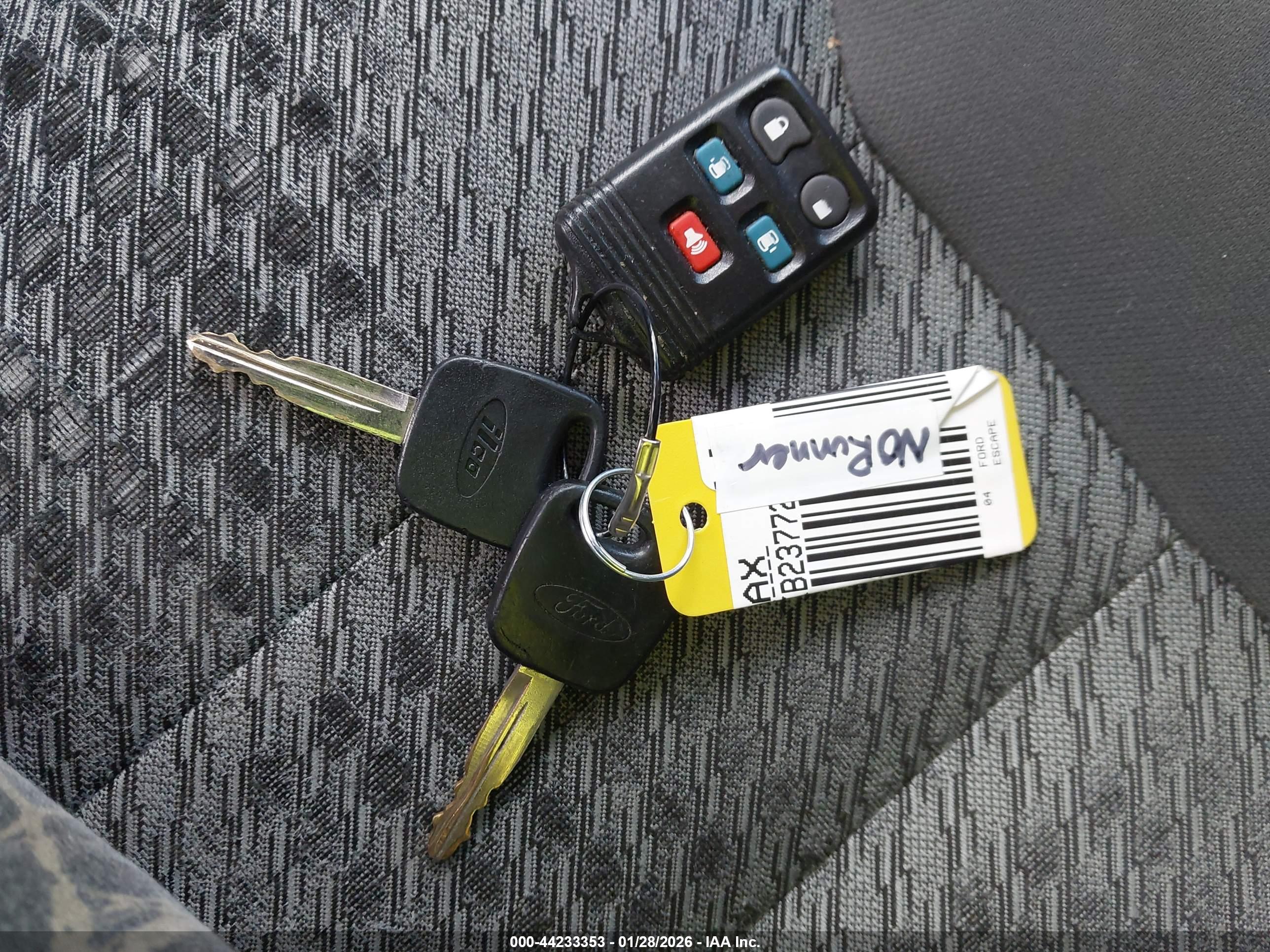 FORD ESCAPE image 11