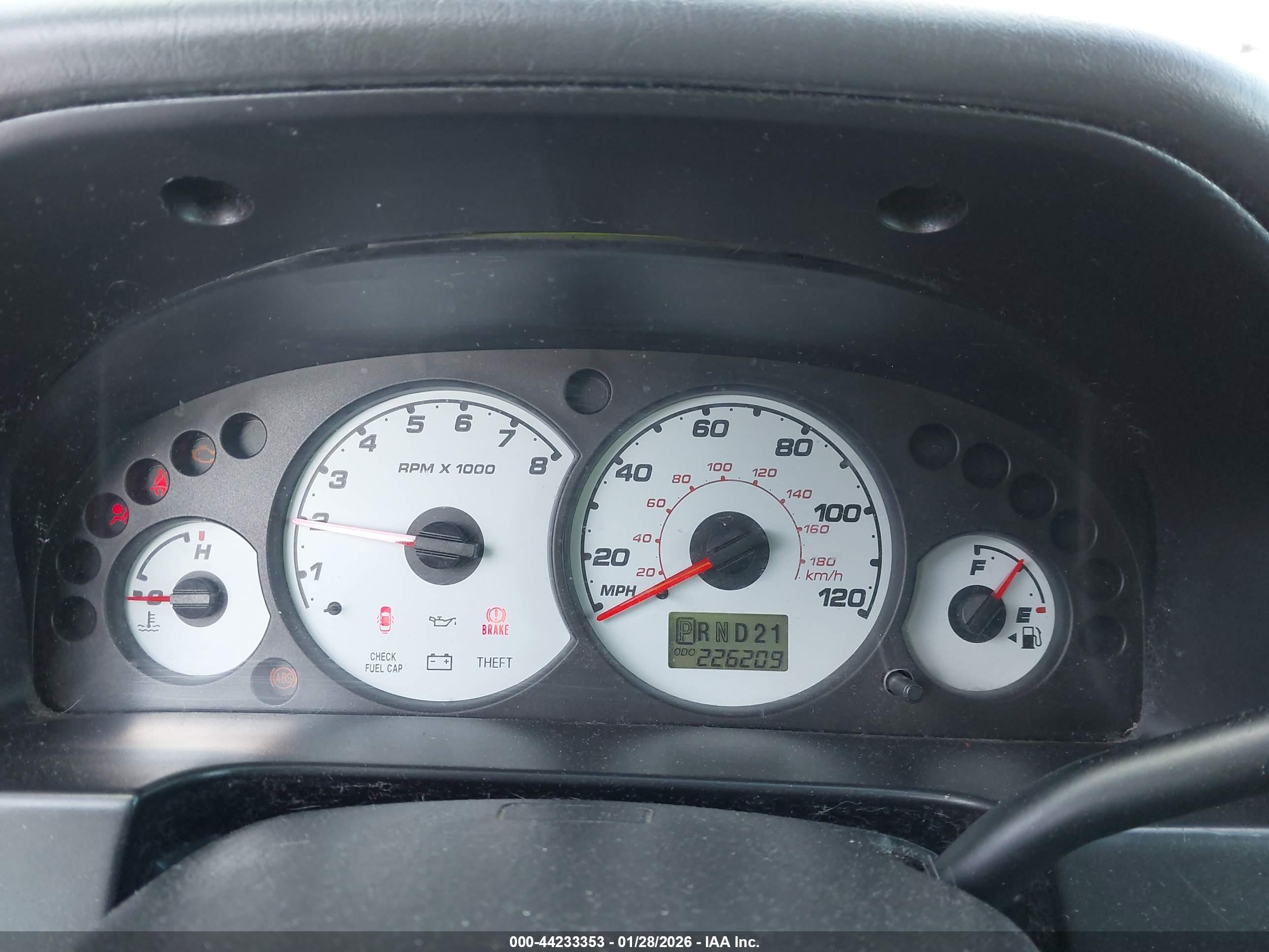 FORD ESCAPE image 7