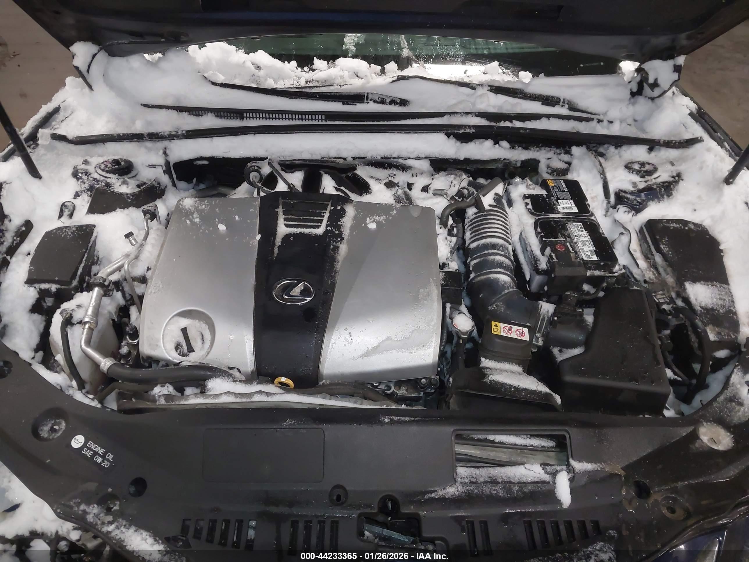 LEXUS ES image 10