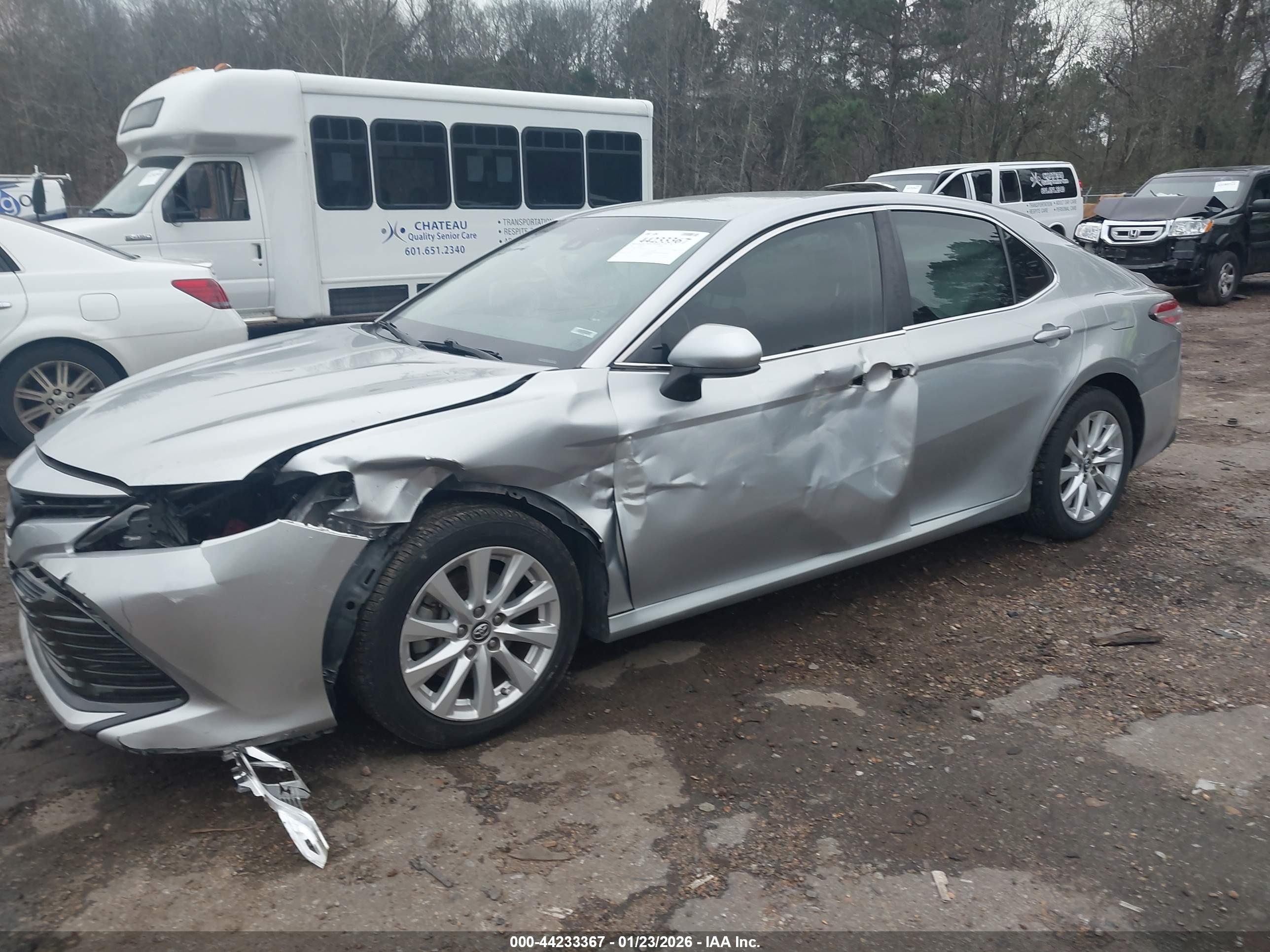 TOYOTA CAMRY image 6