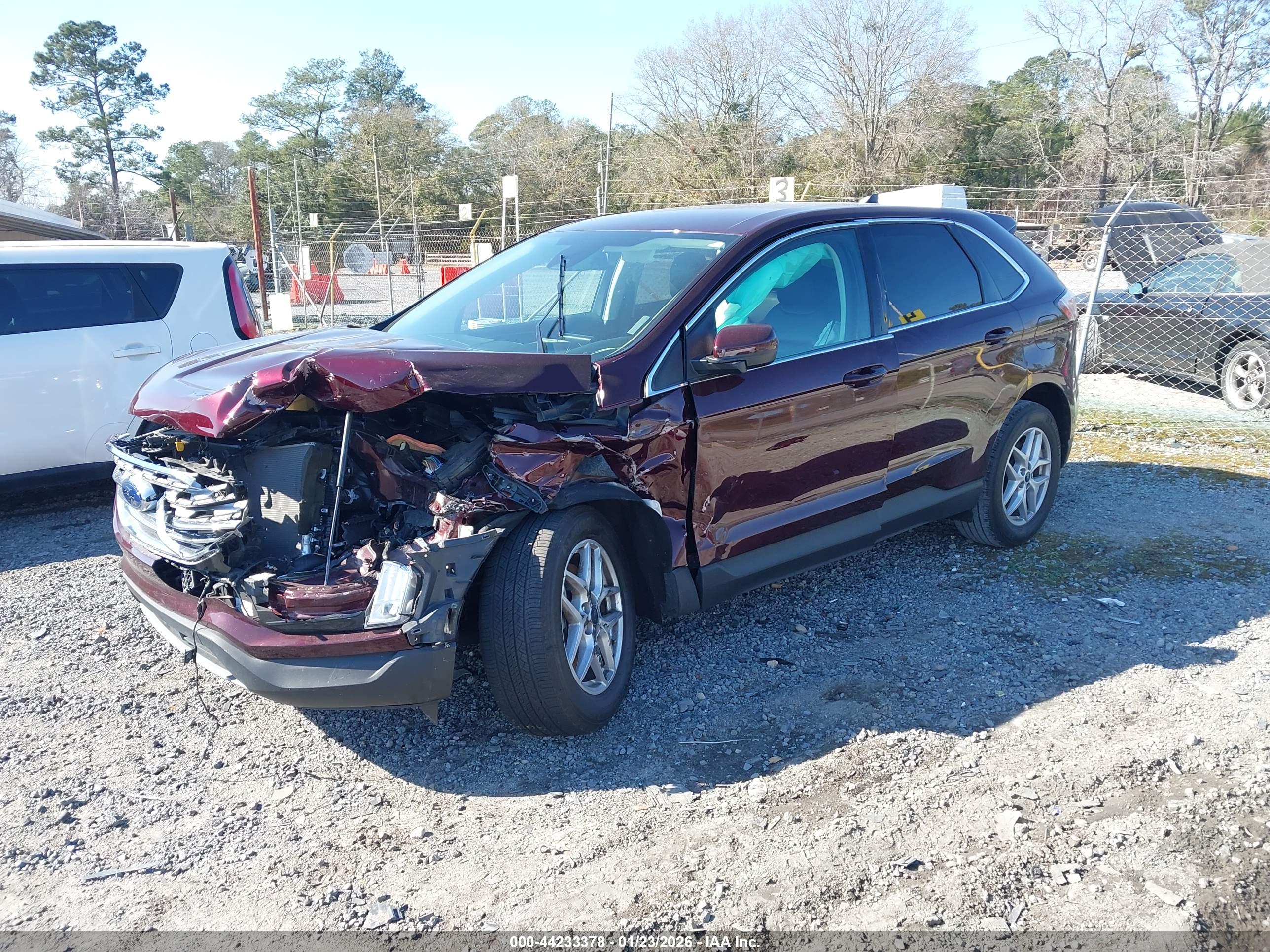 FORD EDGE image 2