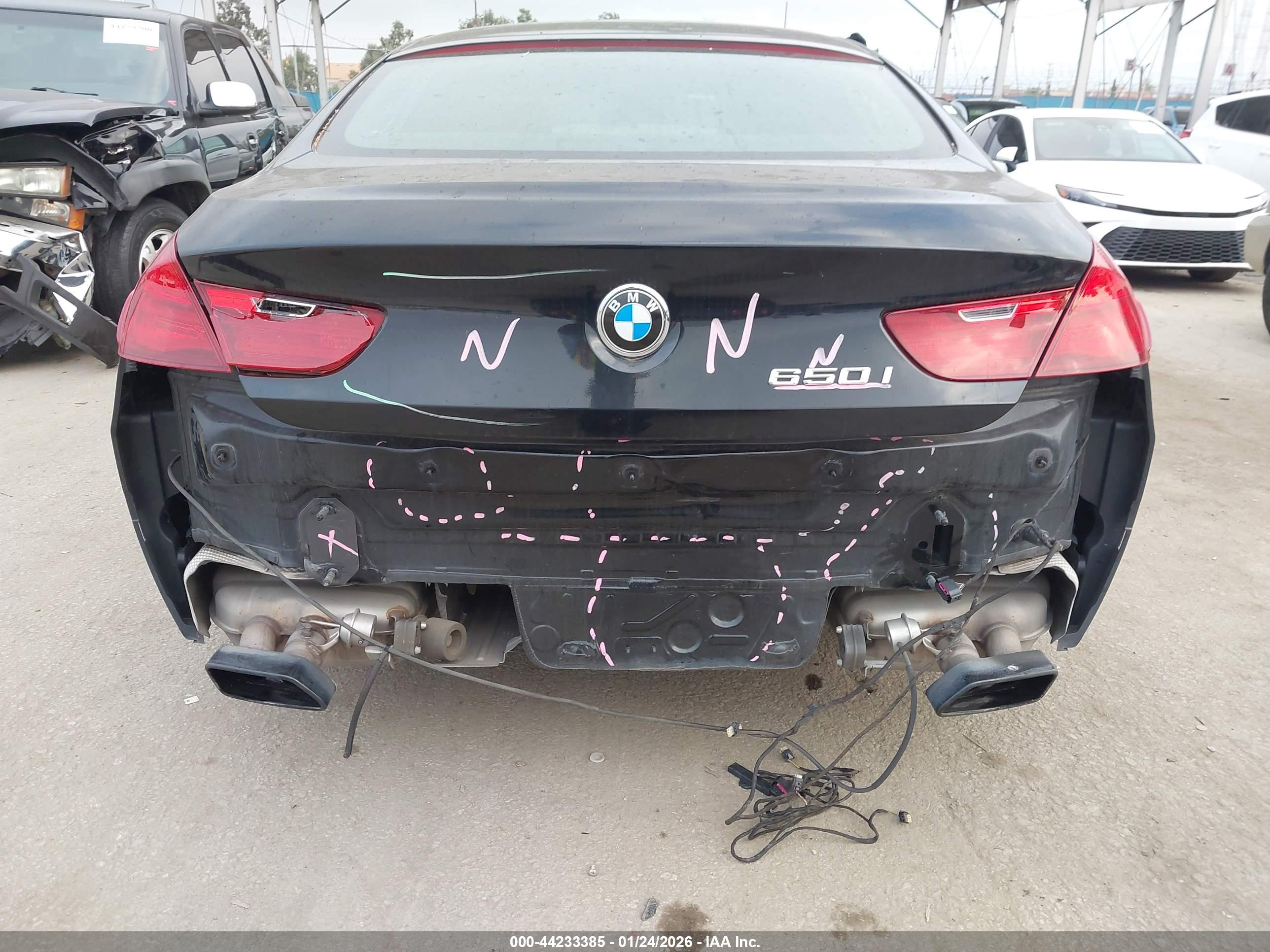 BMW 650I image 6