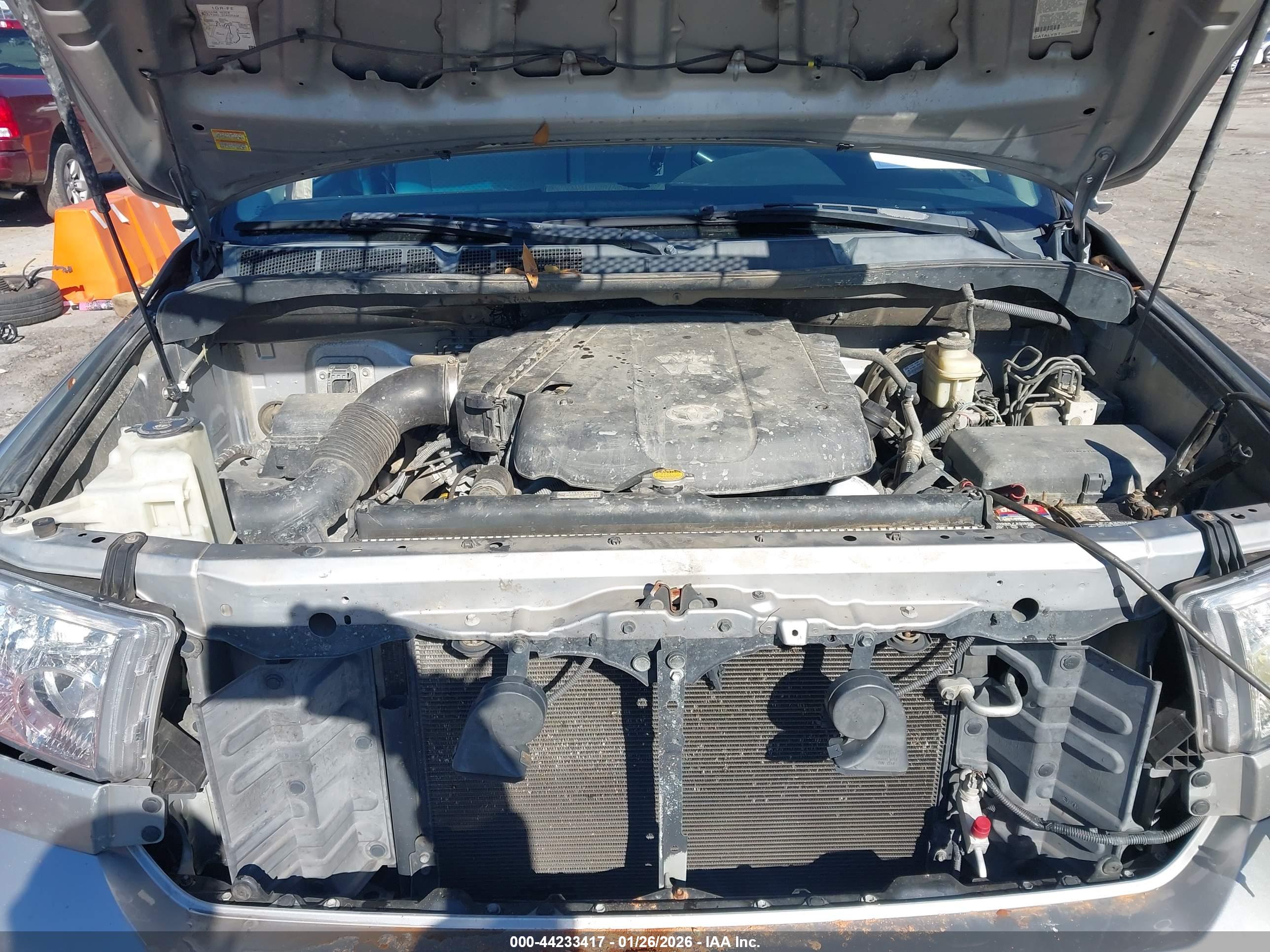 TOYOTA TUNDRA image 10