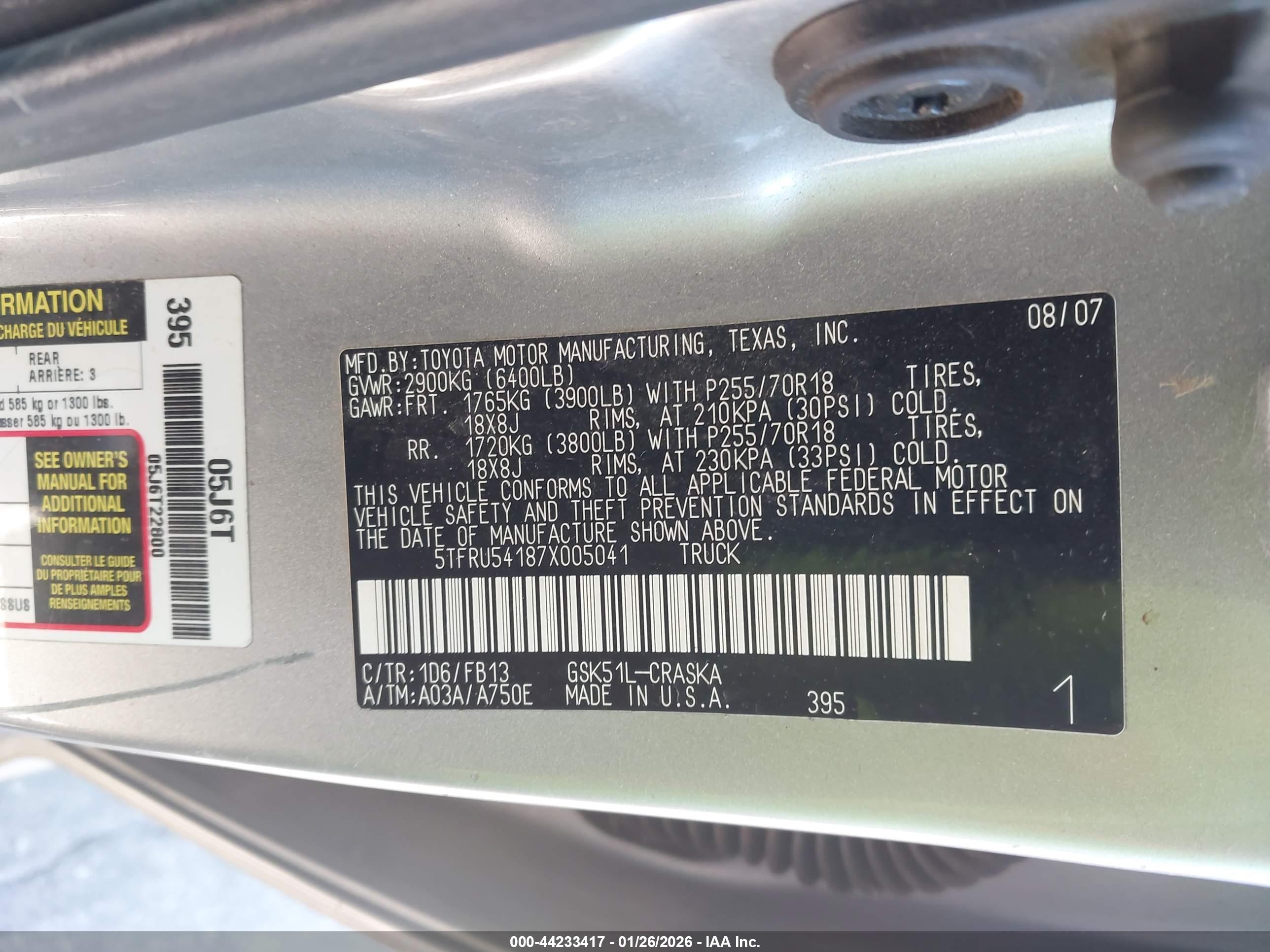 TOYOTA TUNDRA image 9