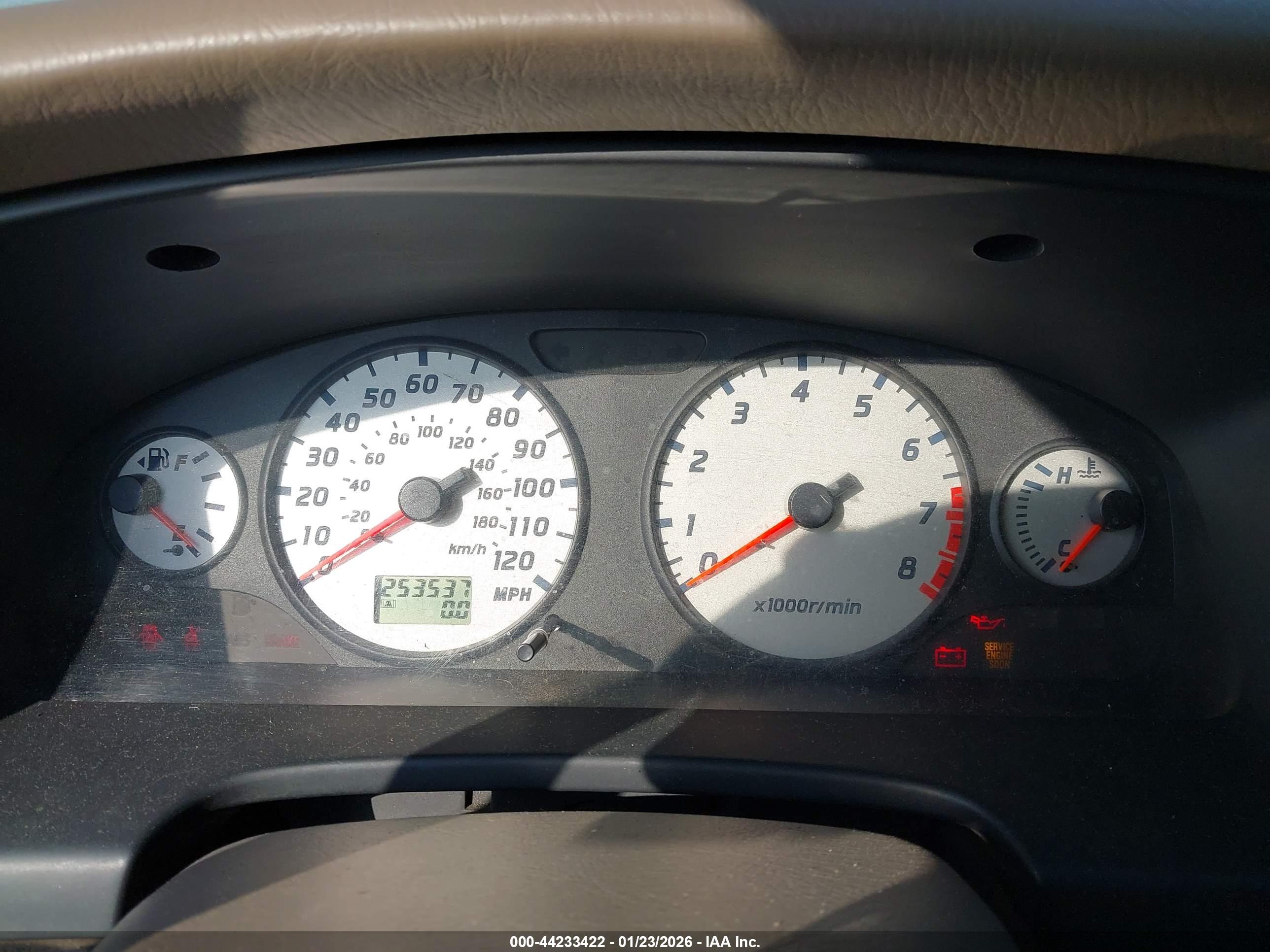 NISSAN PATHFINDER image 7