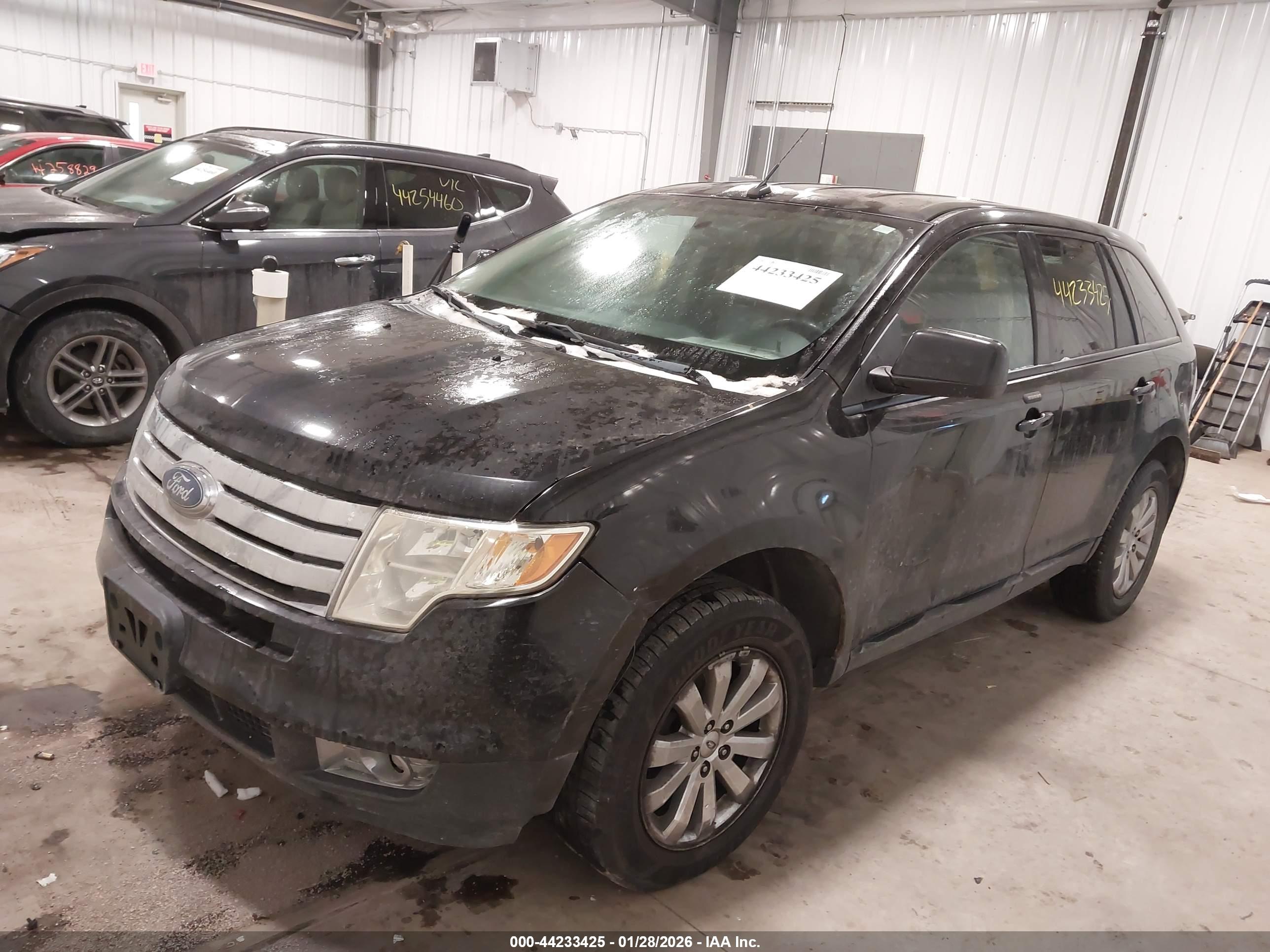 FORD EDGE image 2
