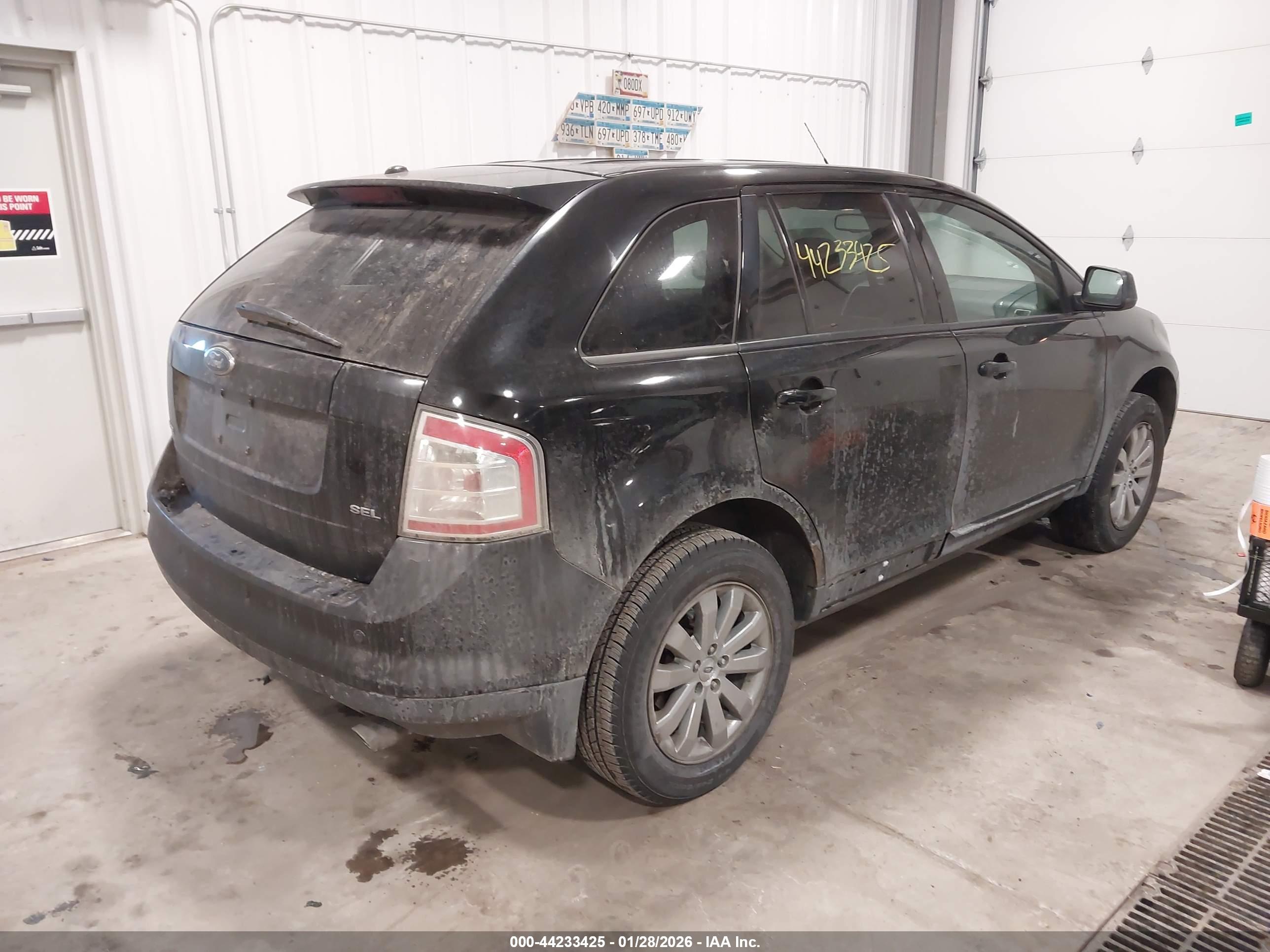 FORD EDGE image 4