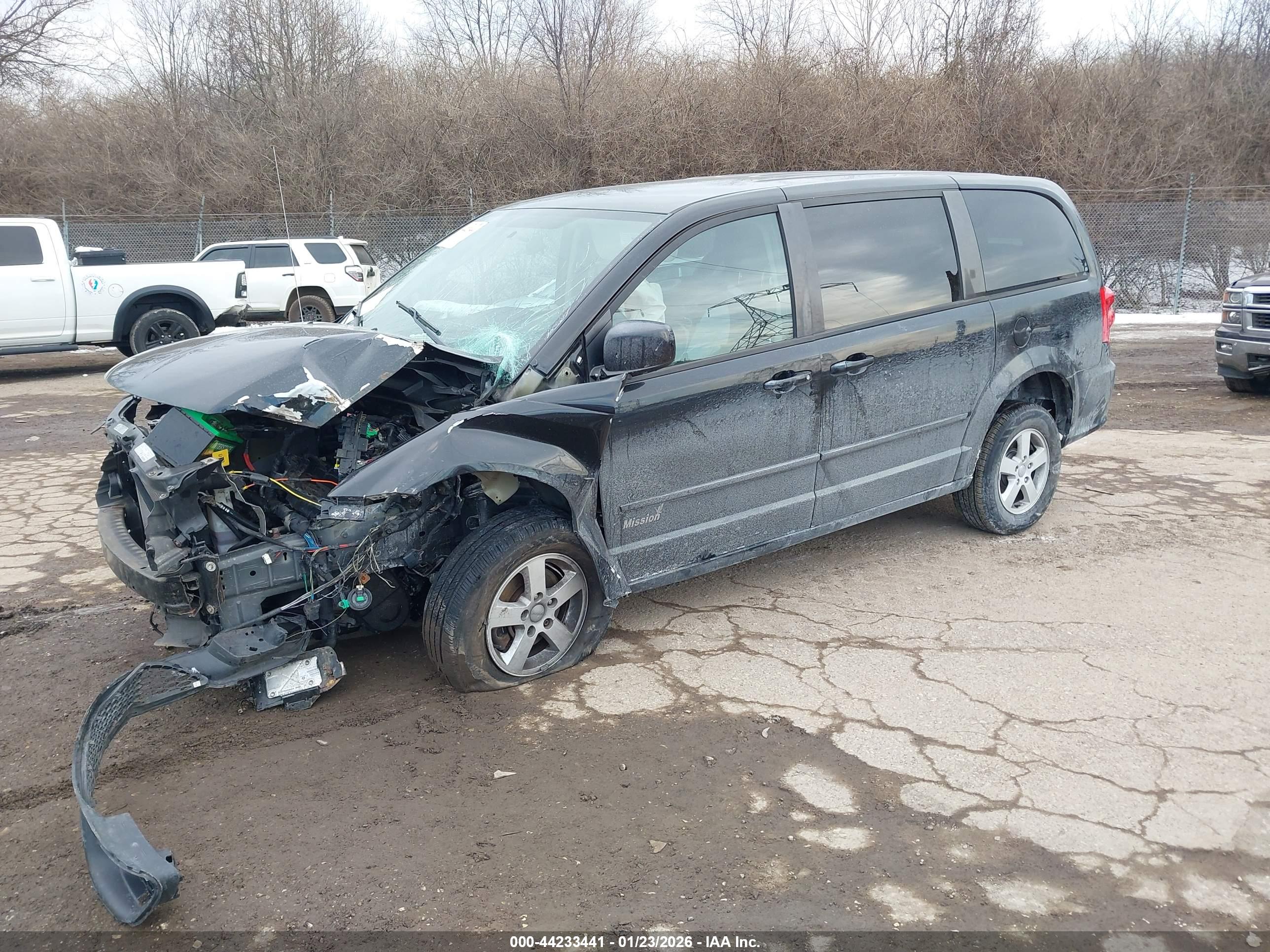 DODGE GRAND image 2