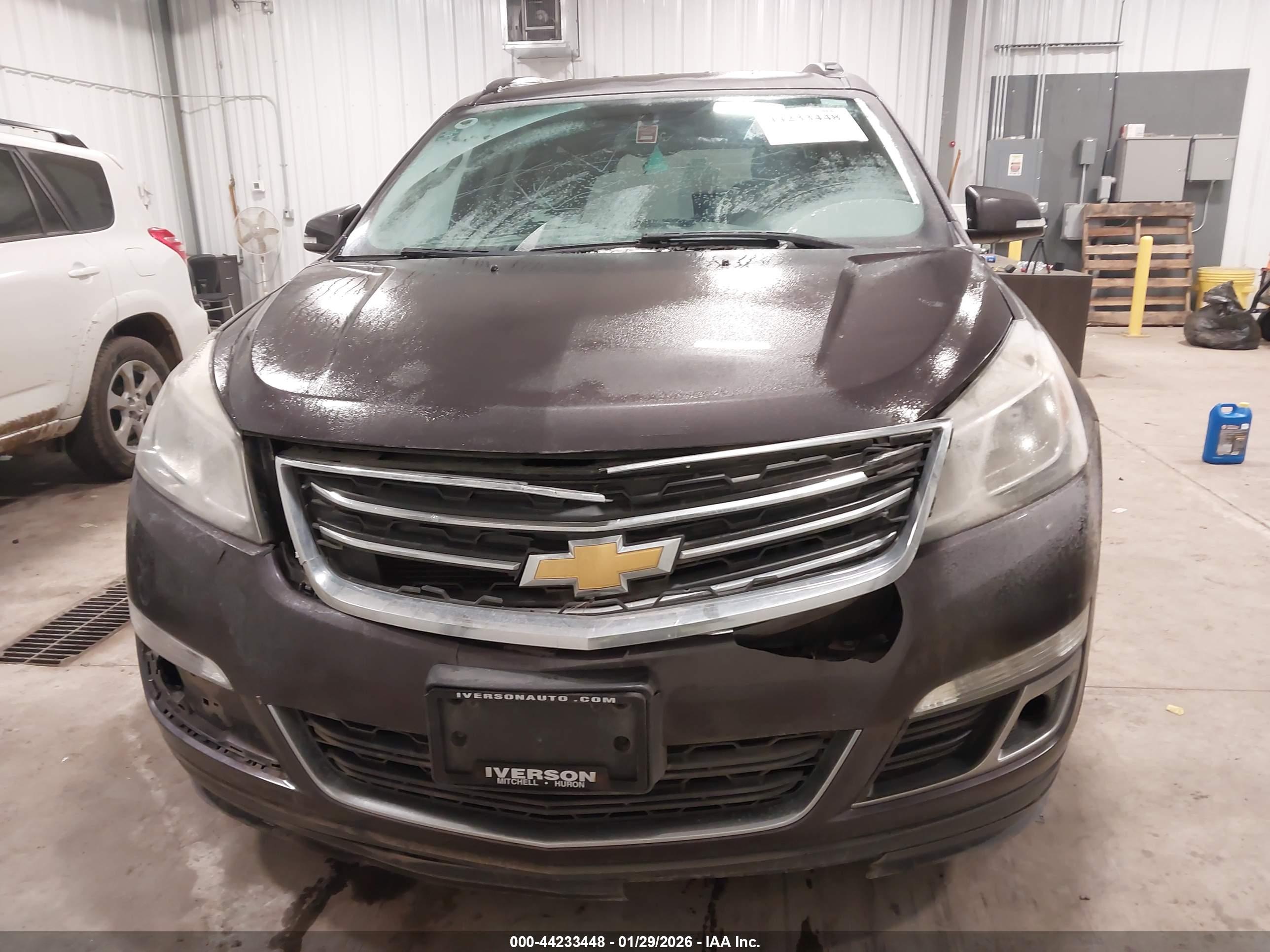 CHEVROLET TRAVERSE image 6