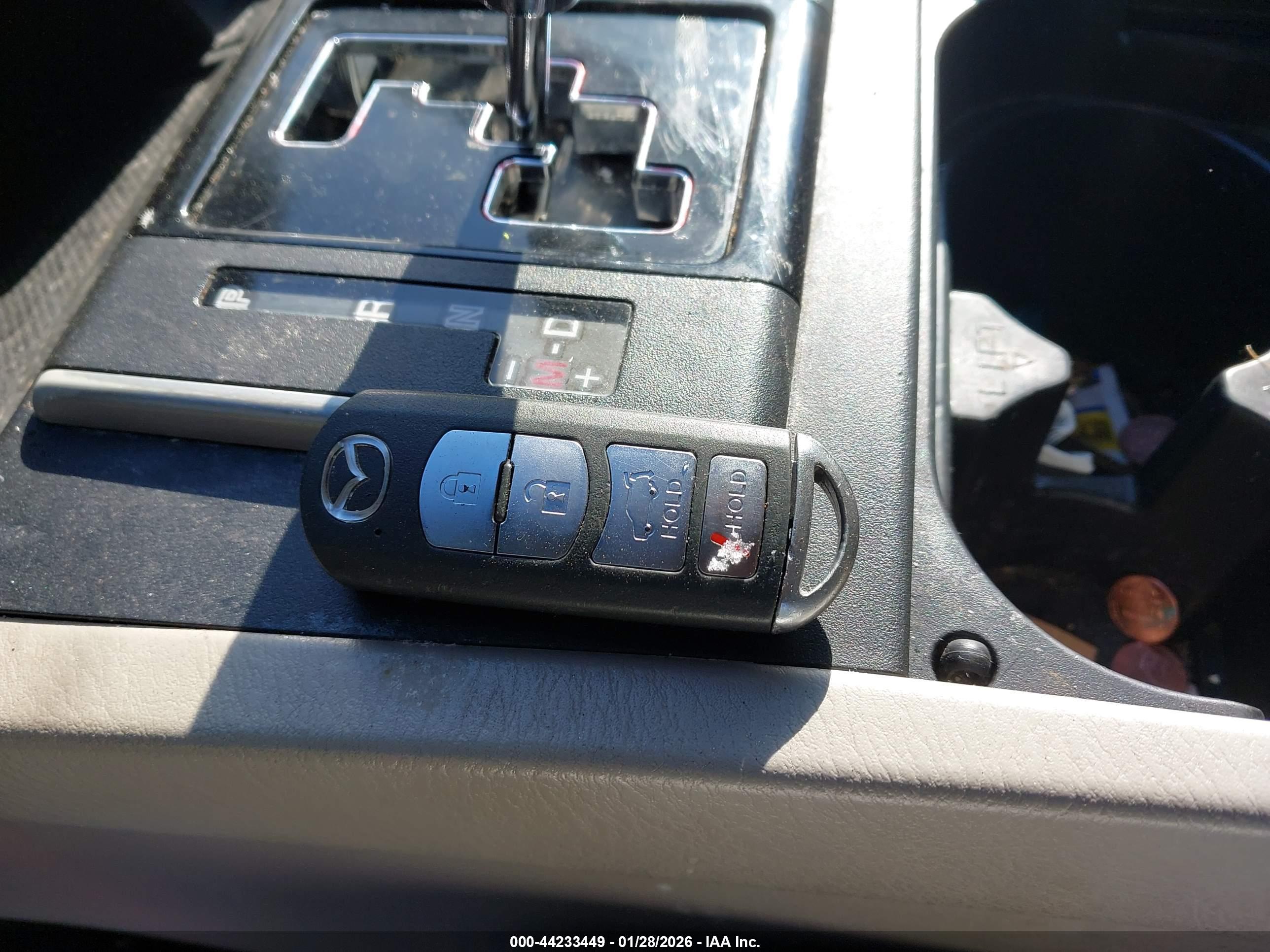 MAZDA CX-9 image 11