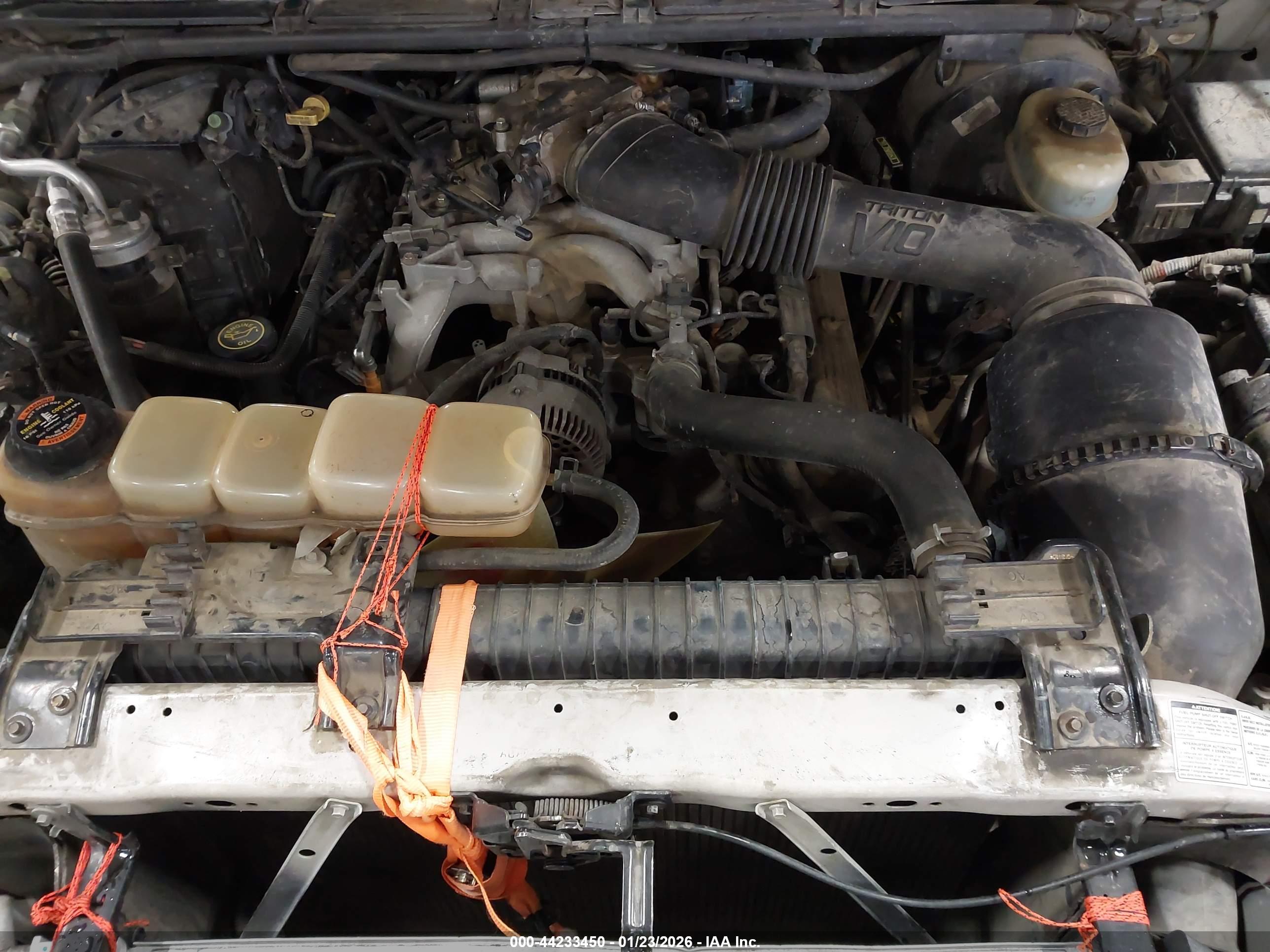 FORD F-250 image 10