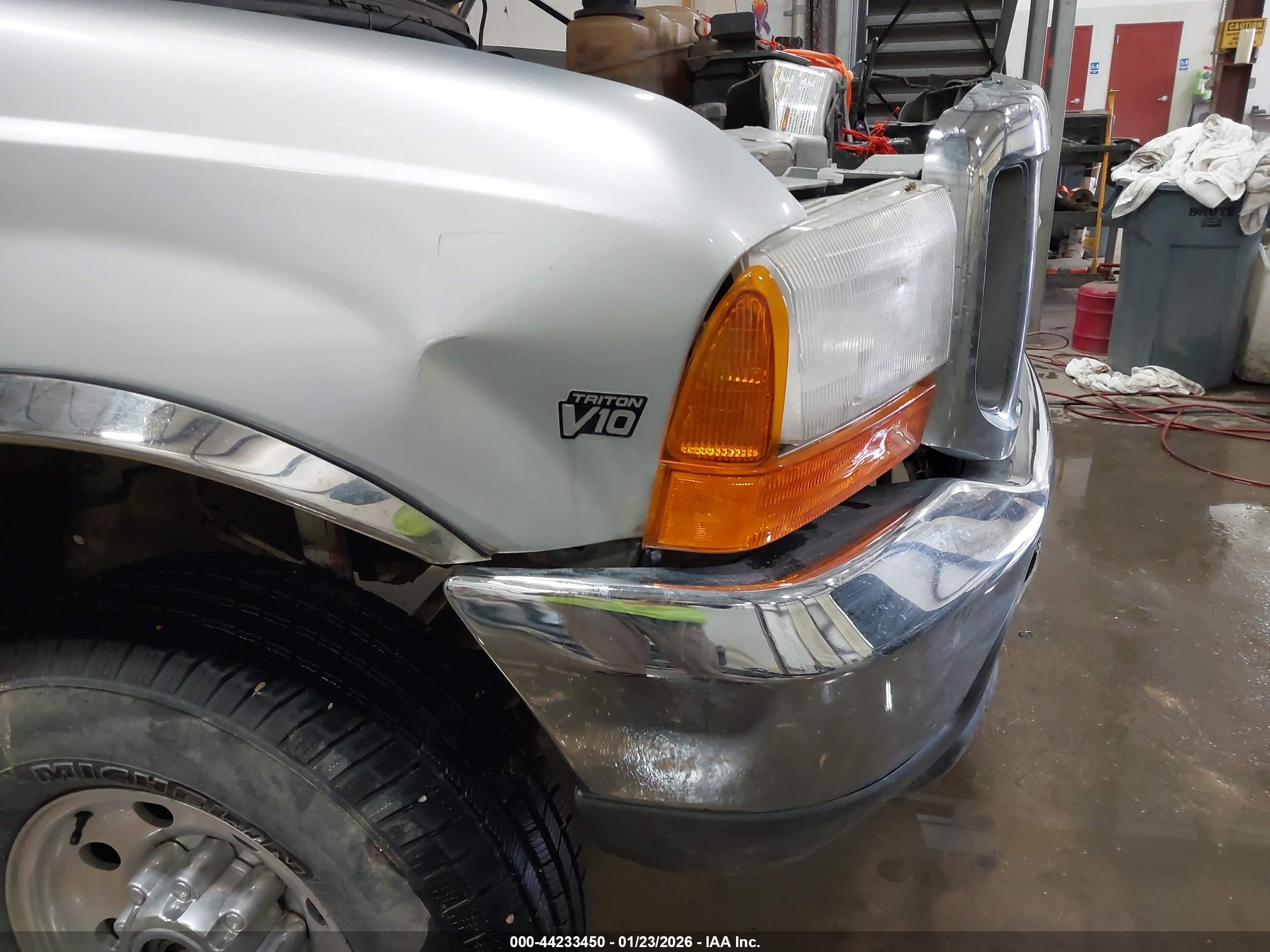 FORD F-250 image 6