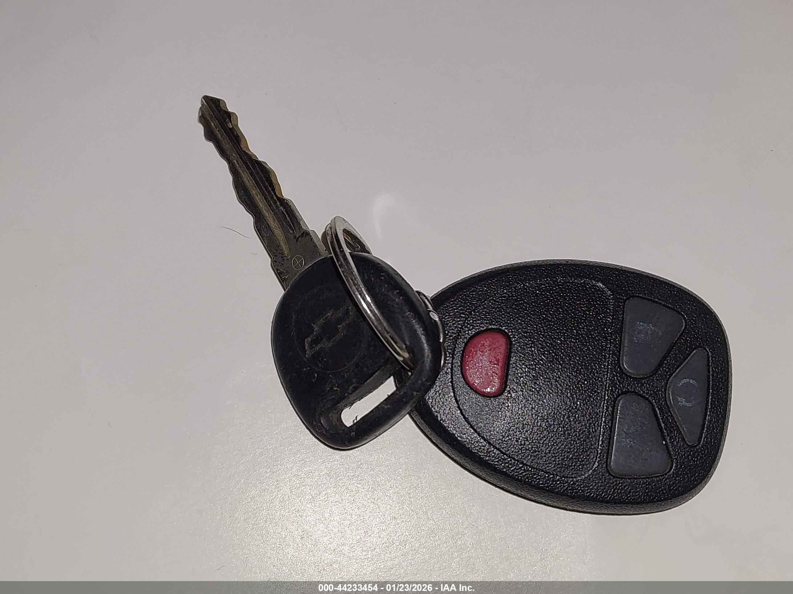 CHEVROLET TRAVERSE image 11