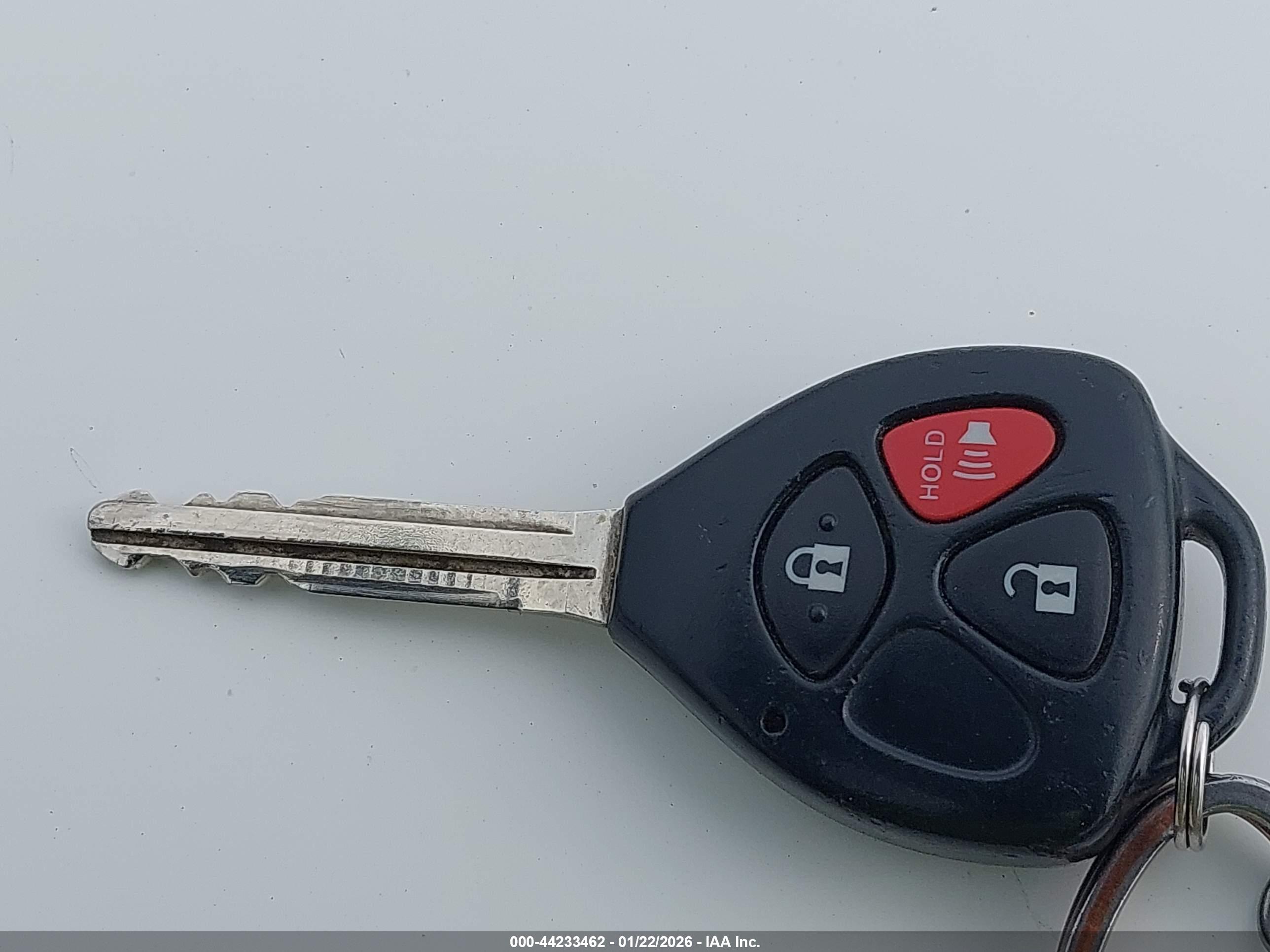 TOYOTA RAV4 image 11