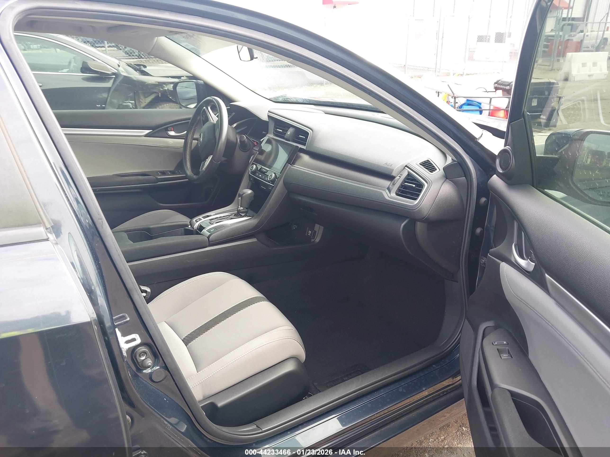 HONDA CIVIC image 5