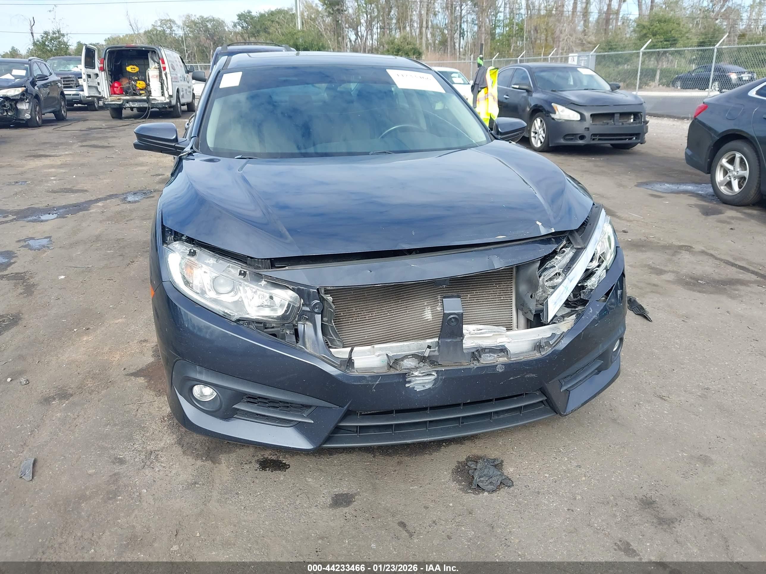 HONDA CIVIC image 6