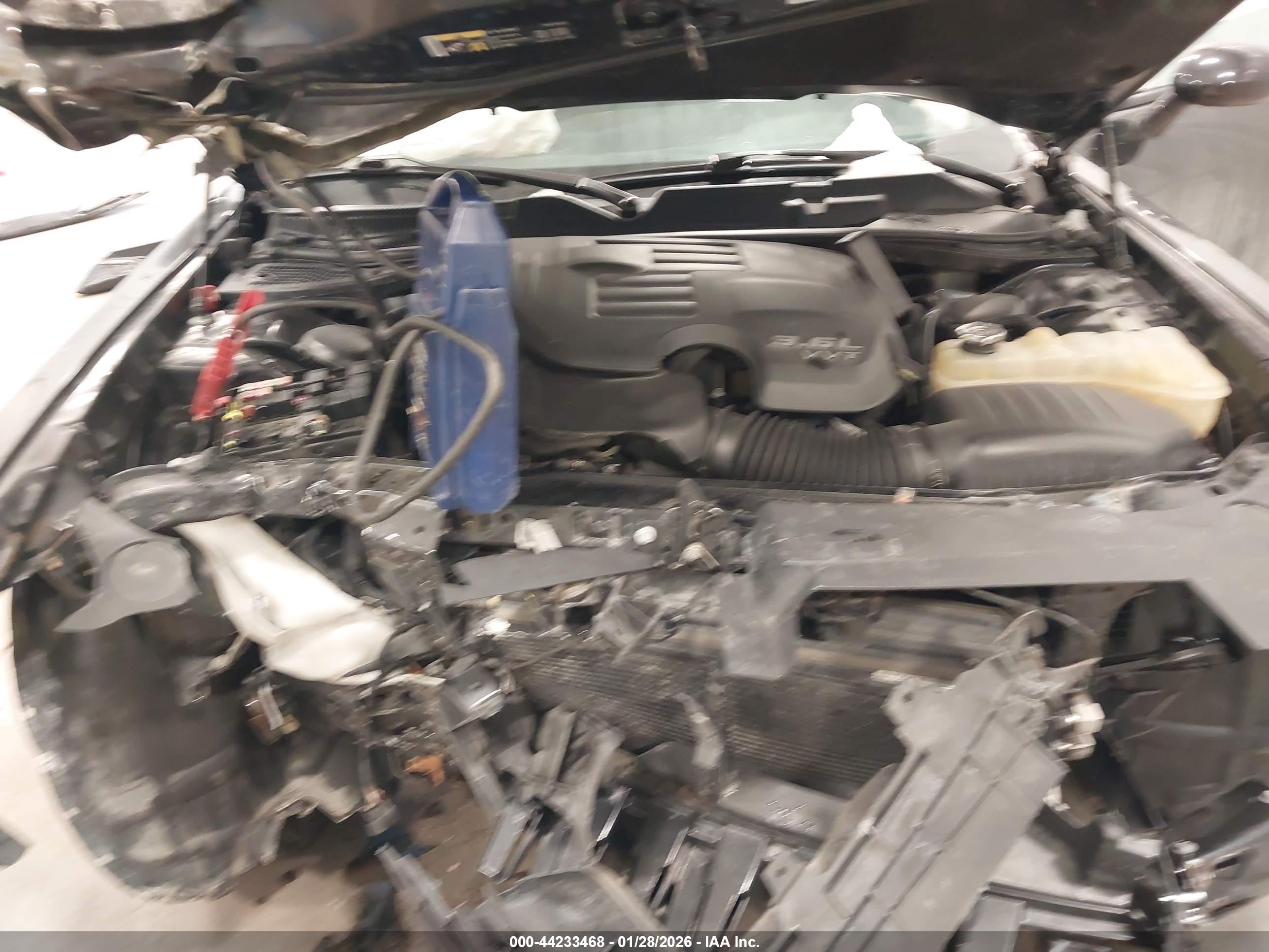 DODGE CHALLENGER image 10
