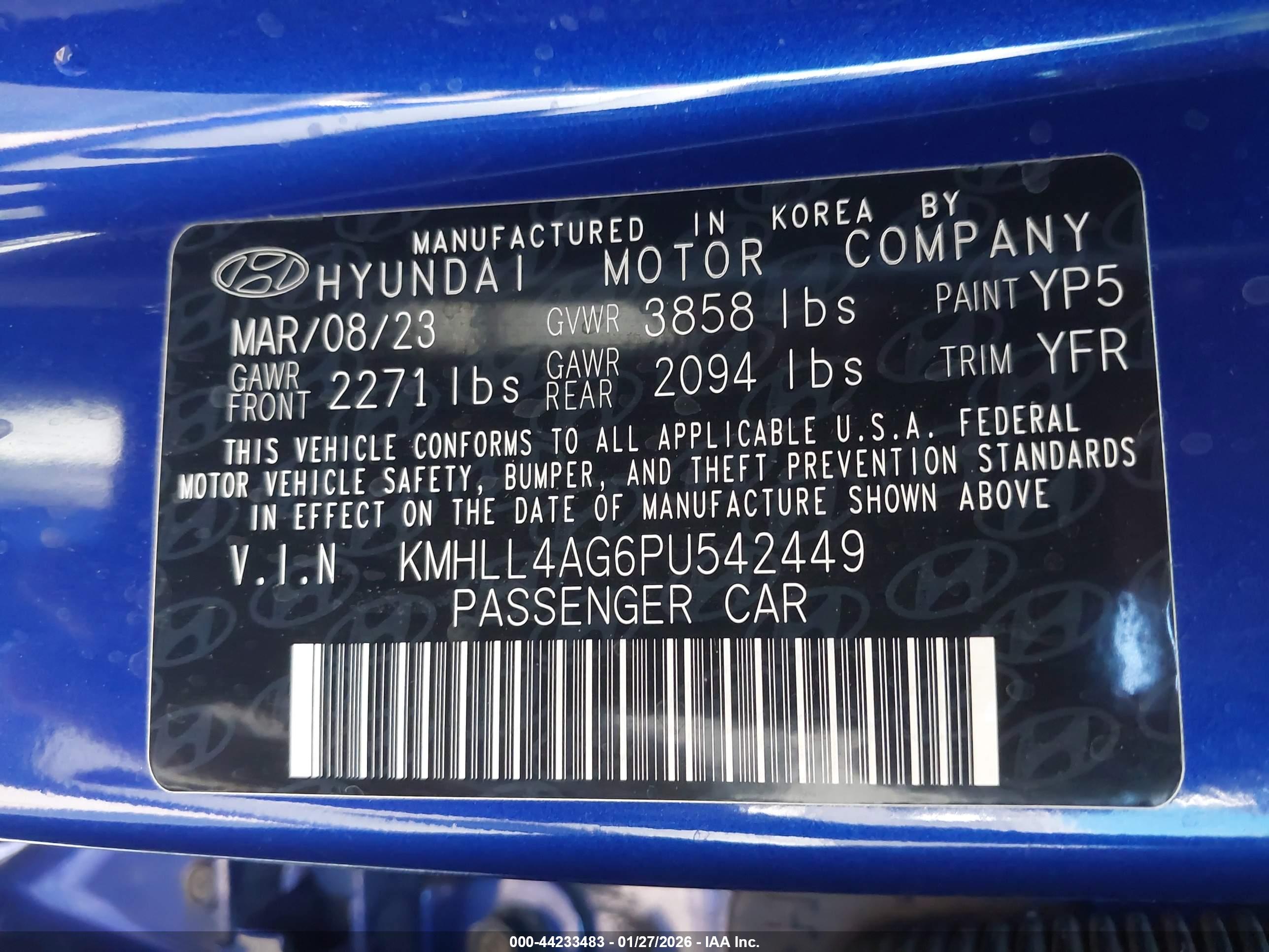 HYUNDAI ELANTRA image 9