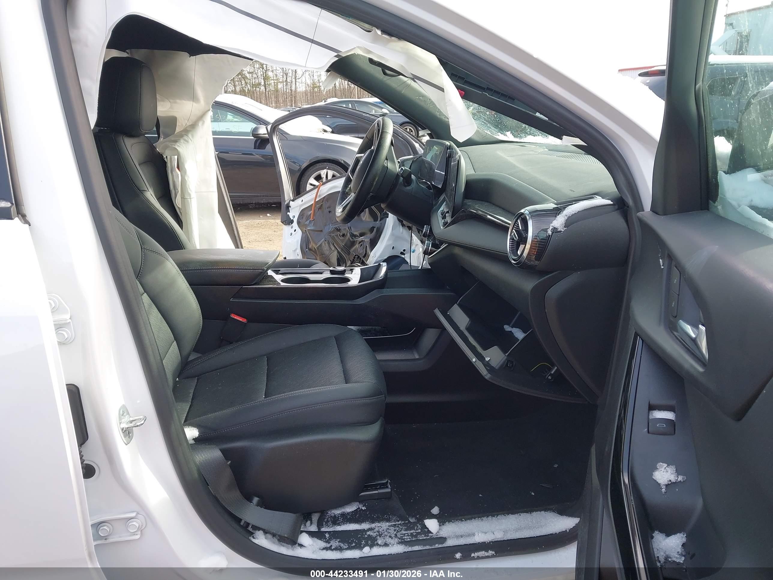 CHEVROLET EQUINOX image 5