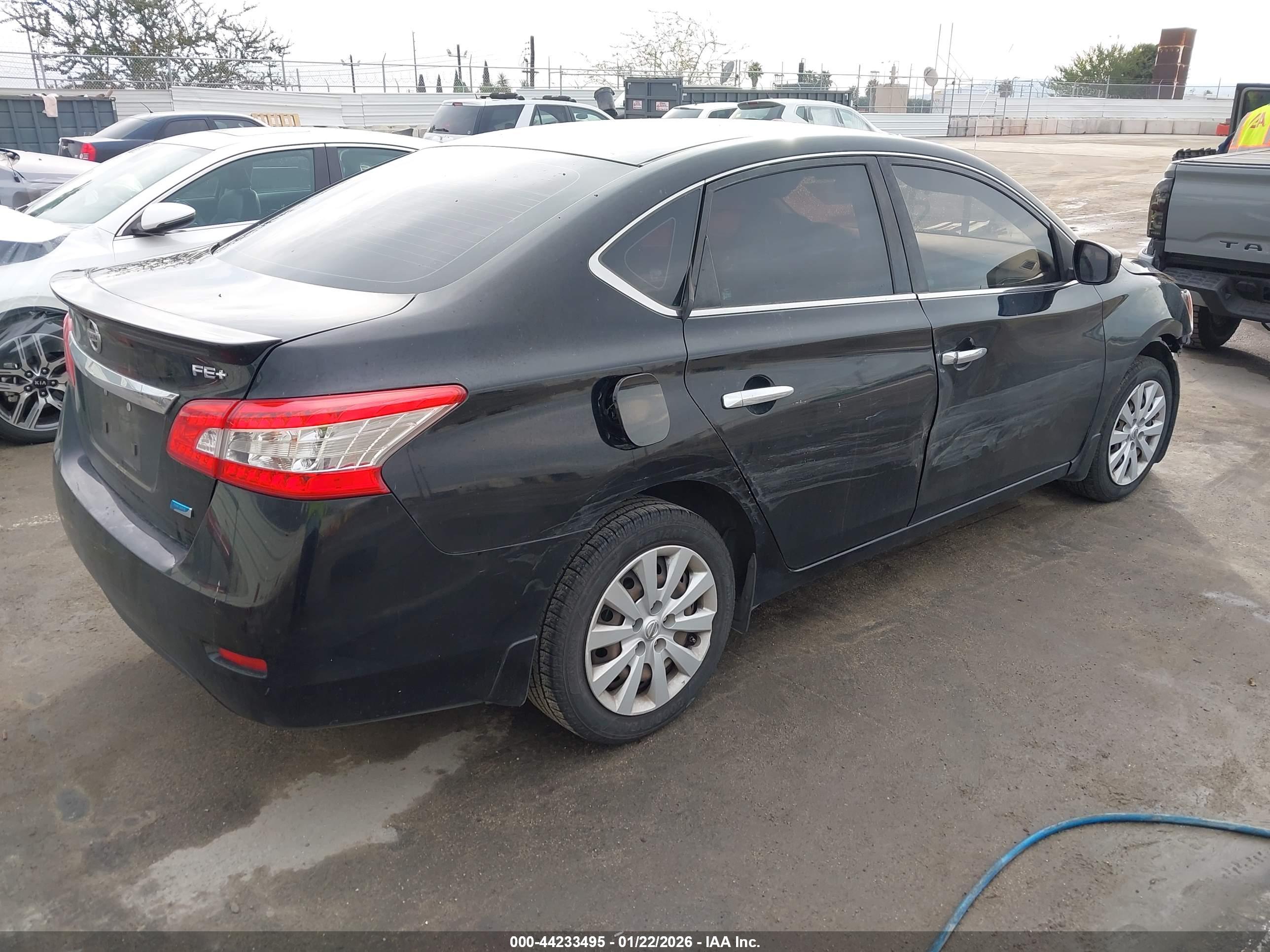 NISSAN SENTRA image 4