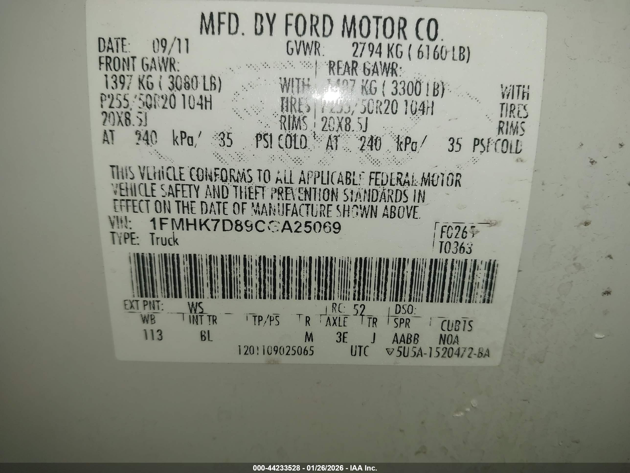 FORD EXPLORER image 9