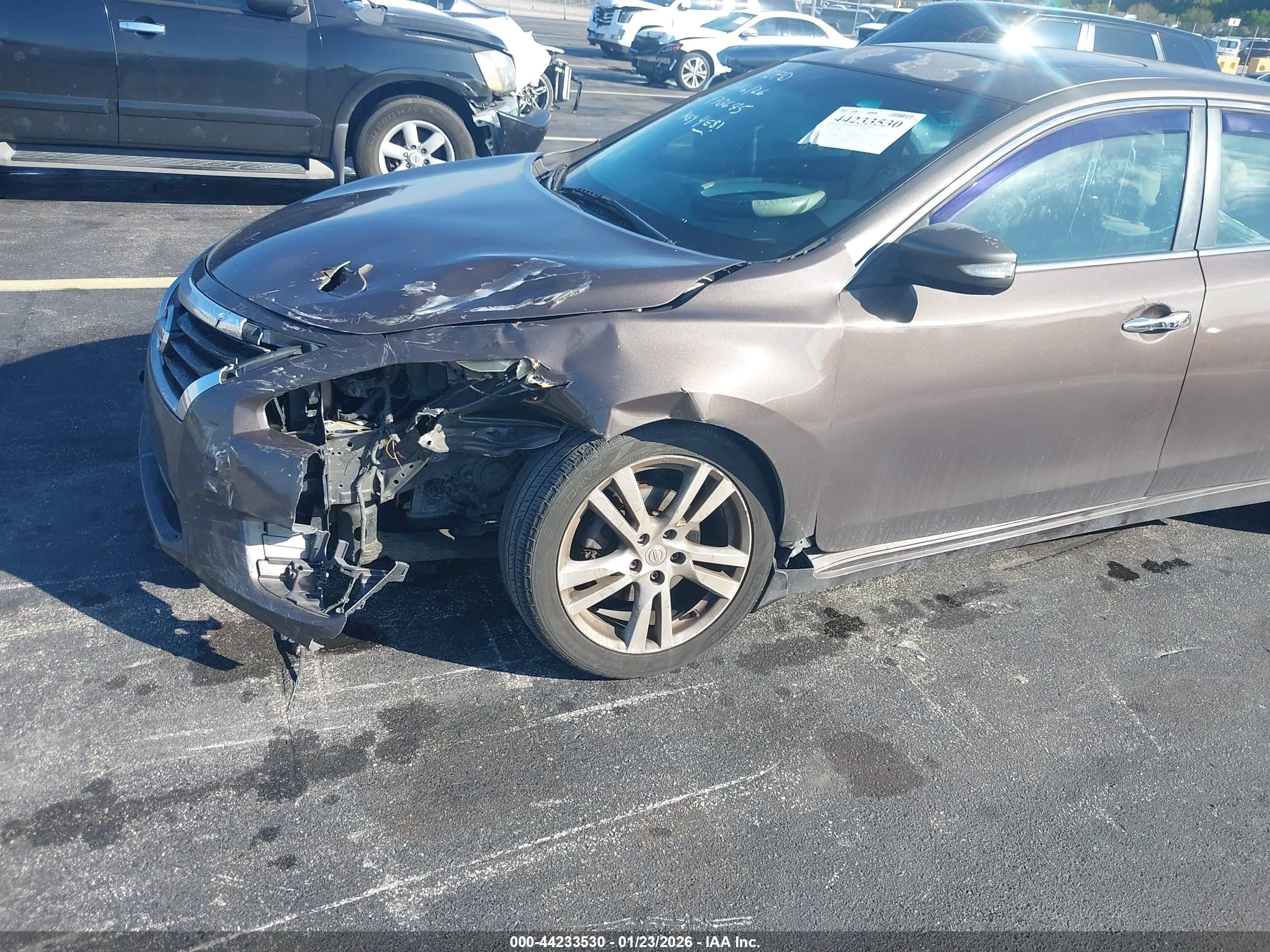 NISSAN ALTIMA image 6