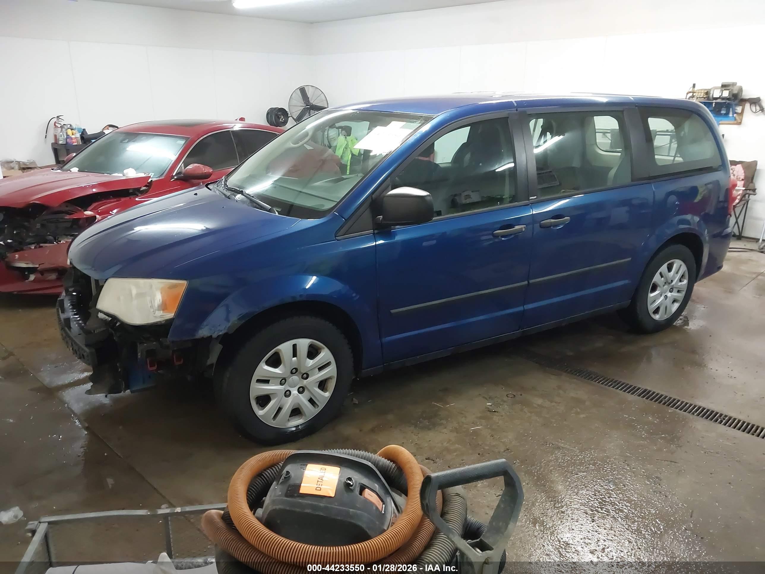 DODGE GRAND image 2