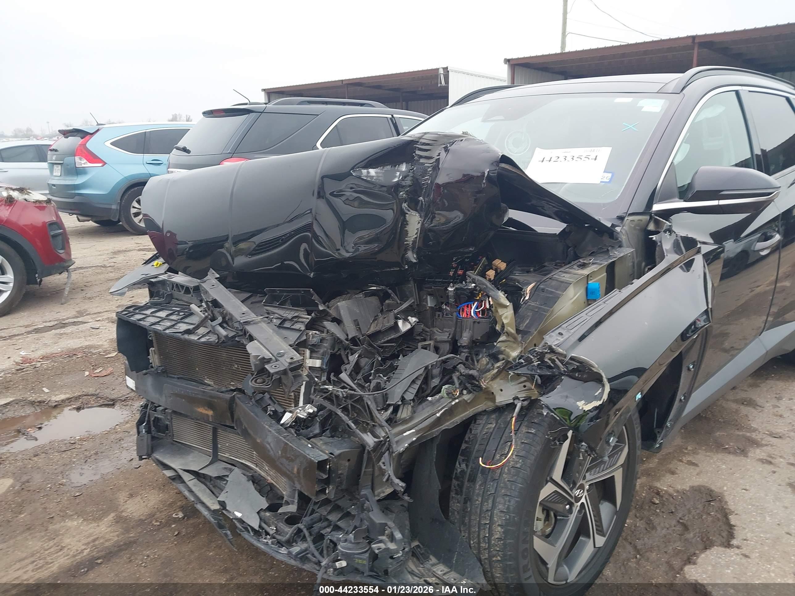 HYUNDAI TUCSON image 6