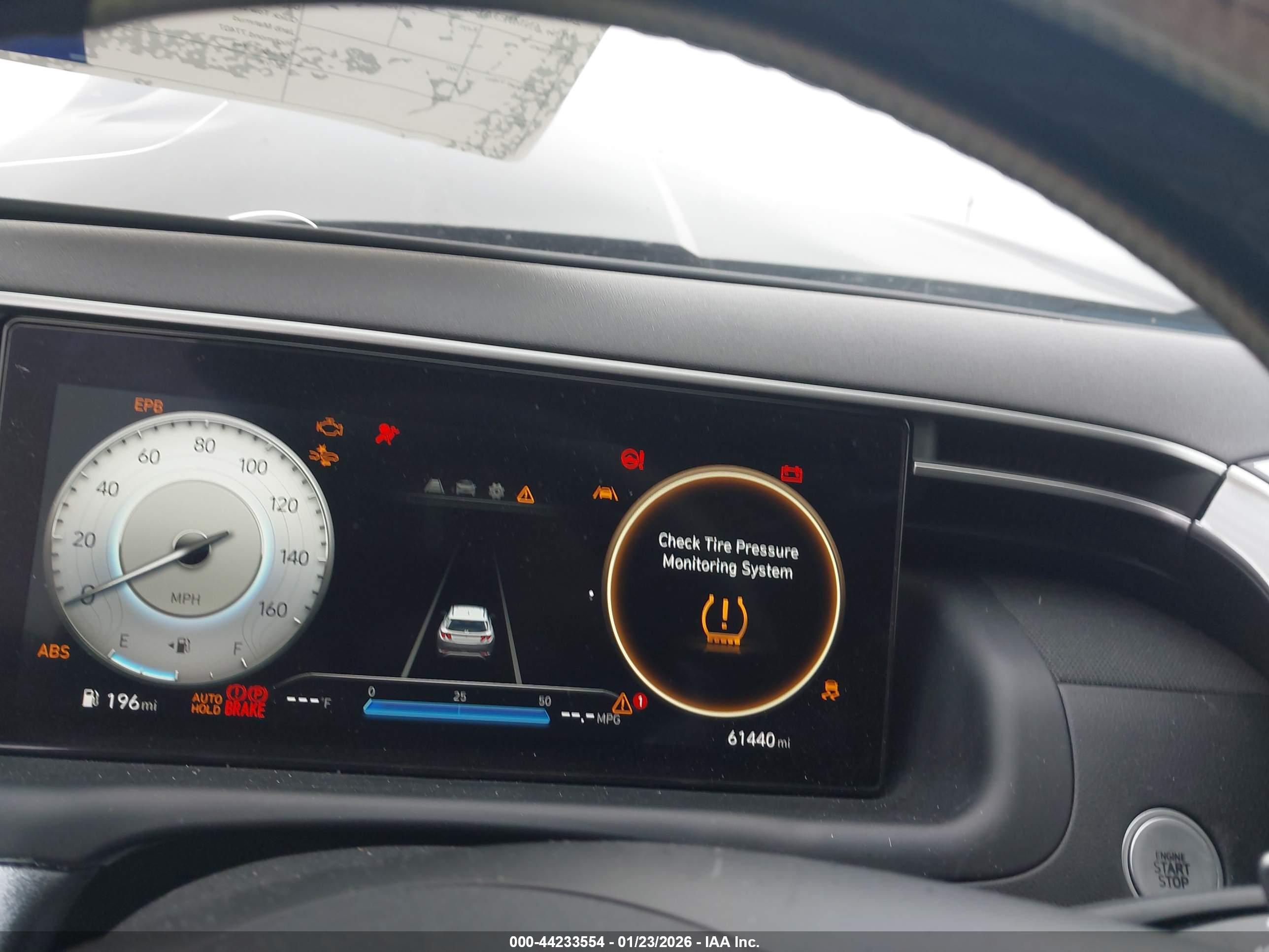 HYUNDAI TUCSON image 7