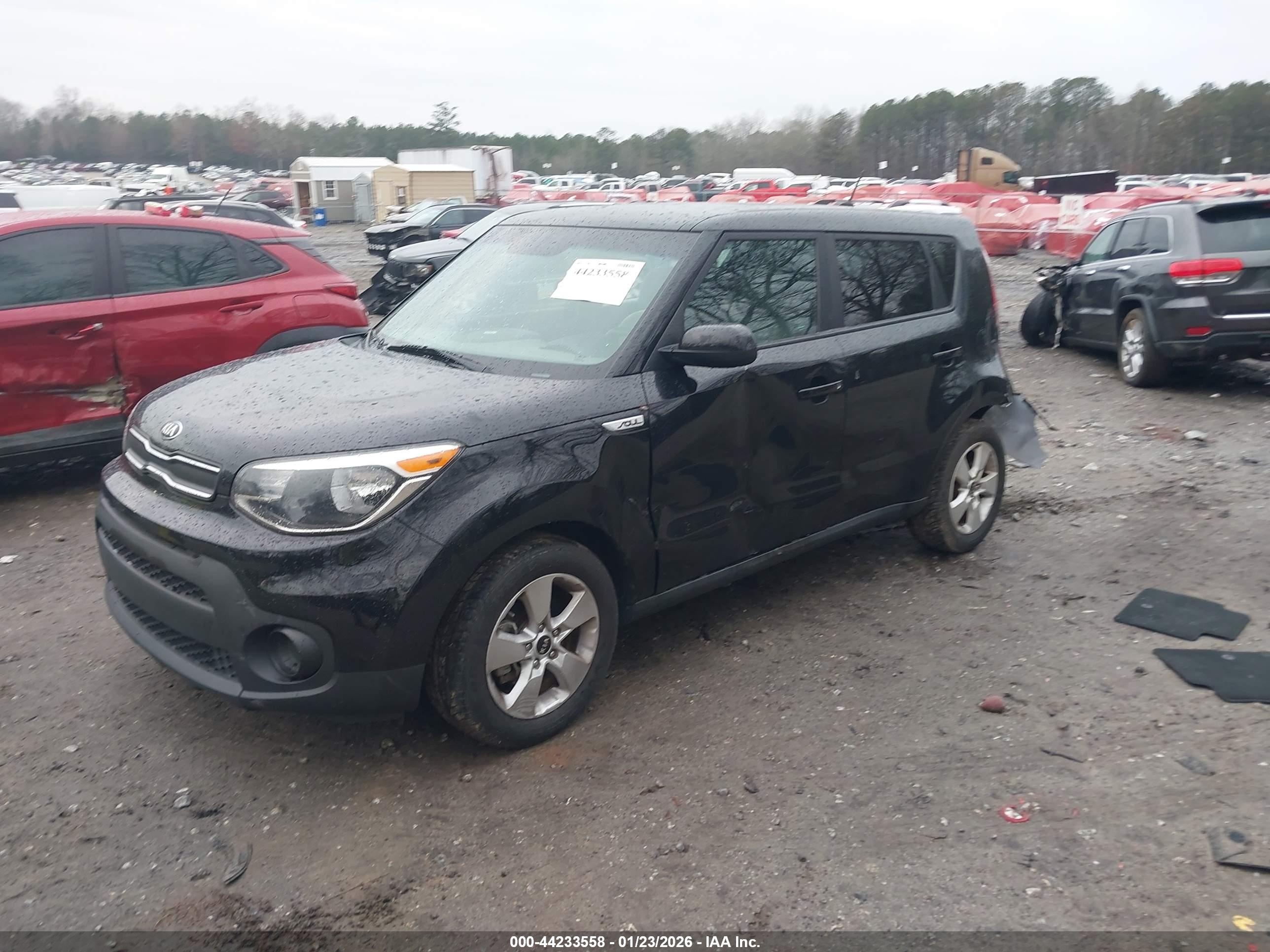 KIA SOUL image 2