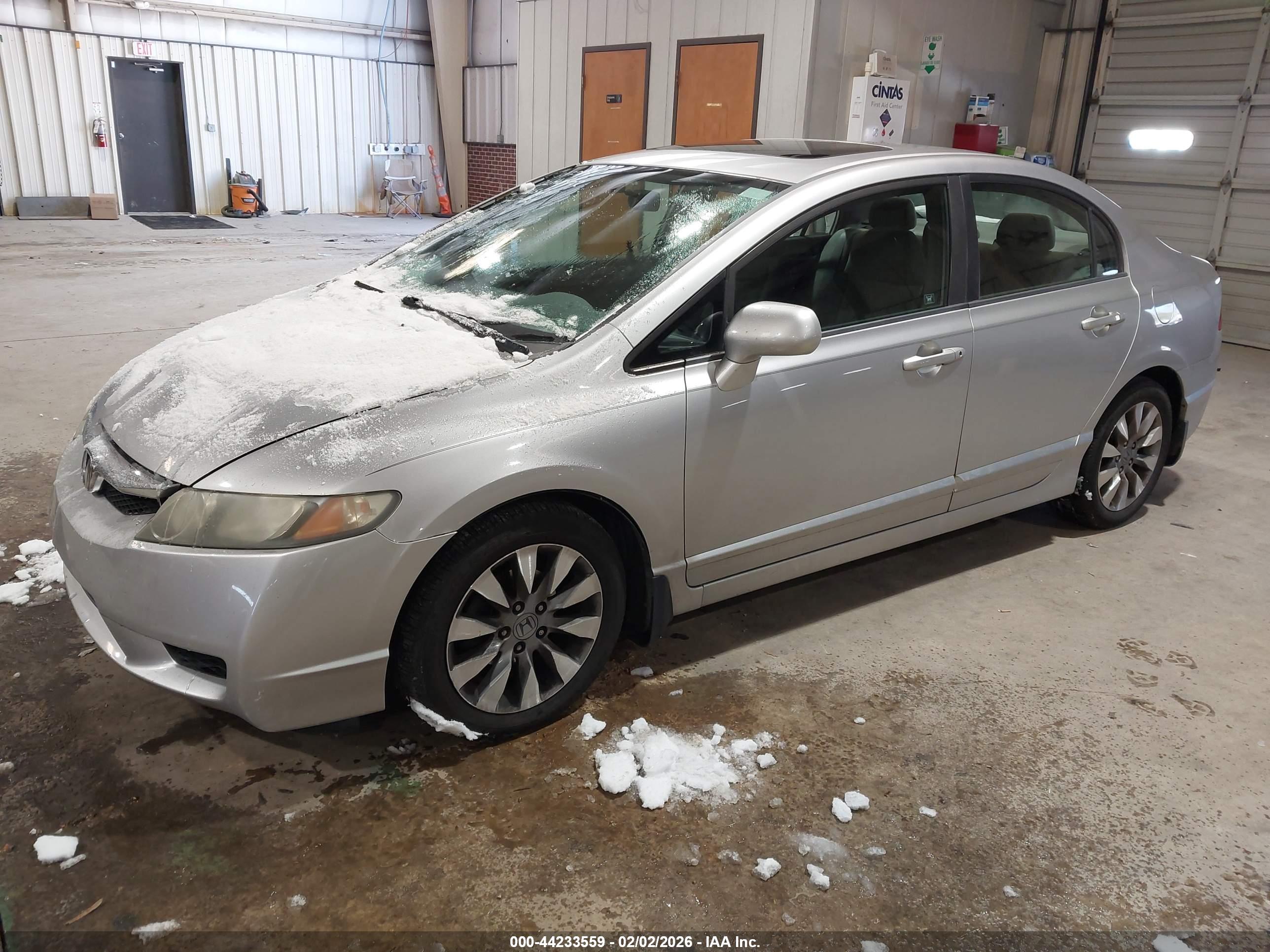 HONDA CIVIC image 2