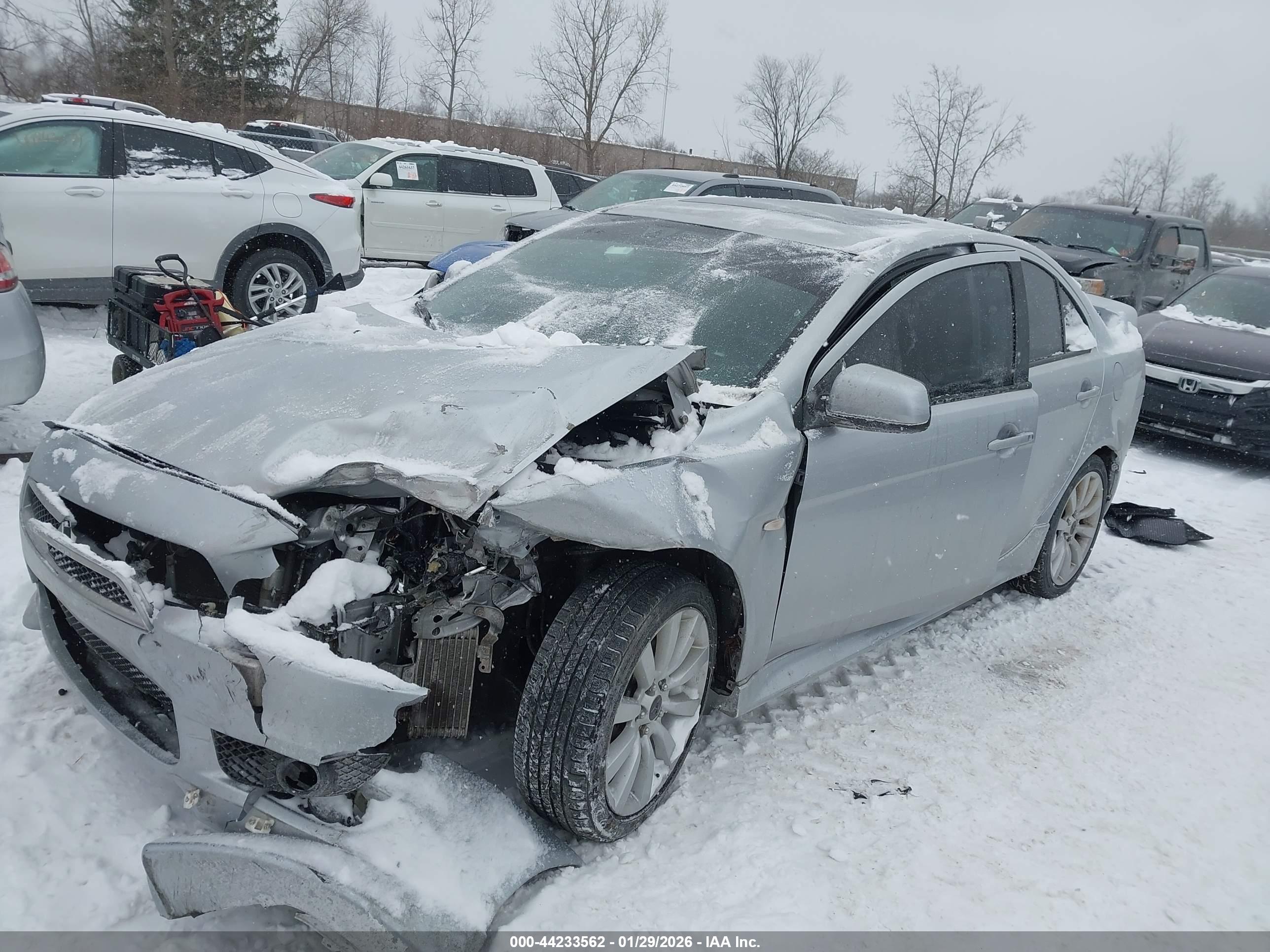 MITSUBISHI LANCER image 2
