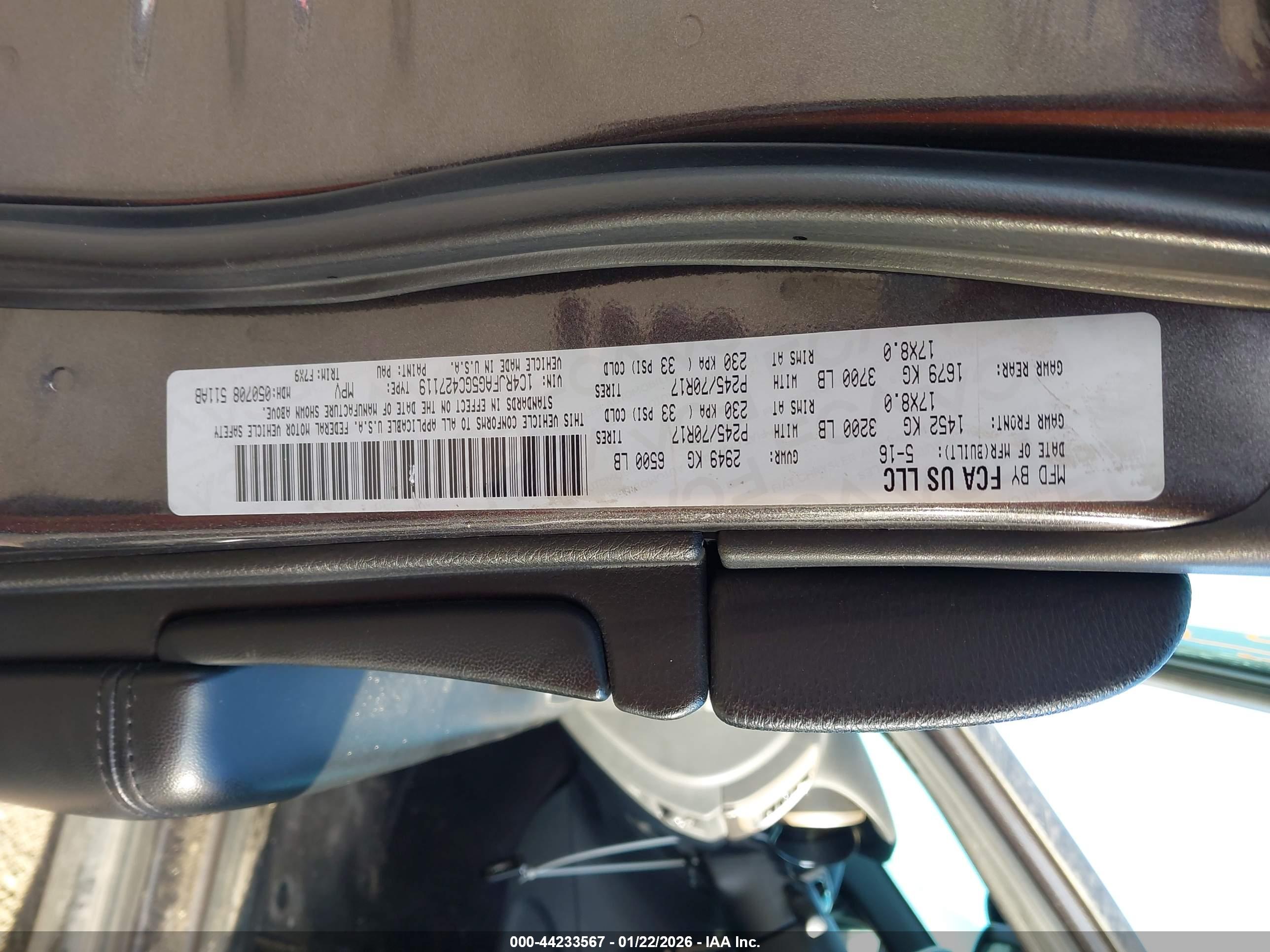 JEEP GRAND image 9