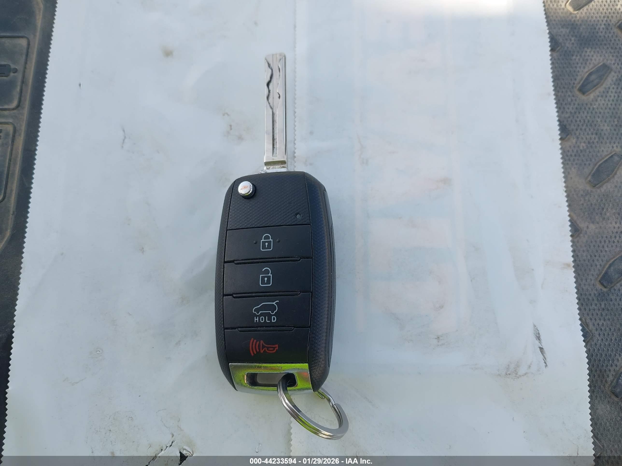 KIA SPORTAGE image 11