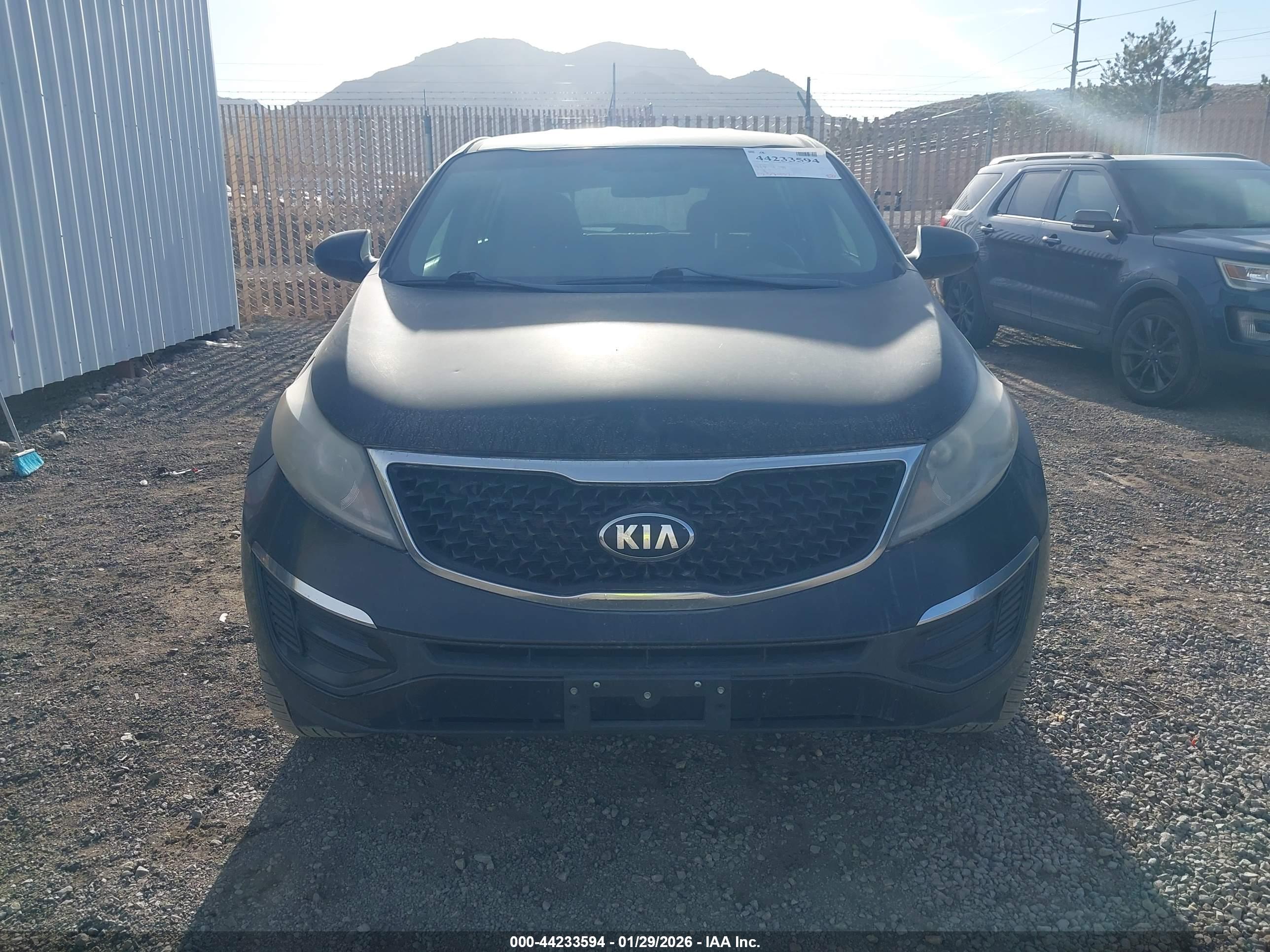 KIA SPORTAGE image 6