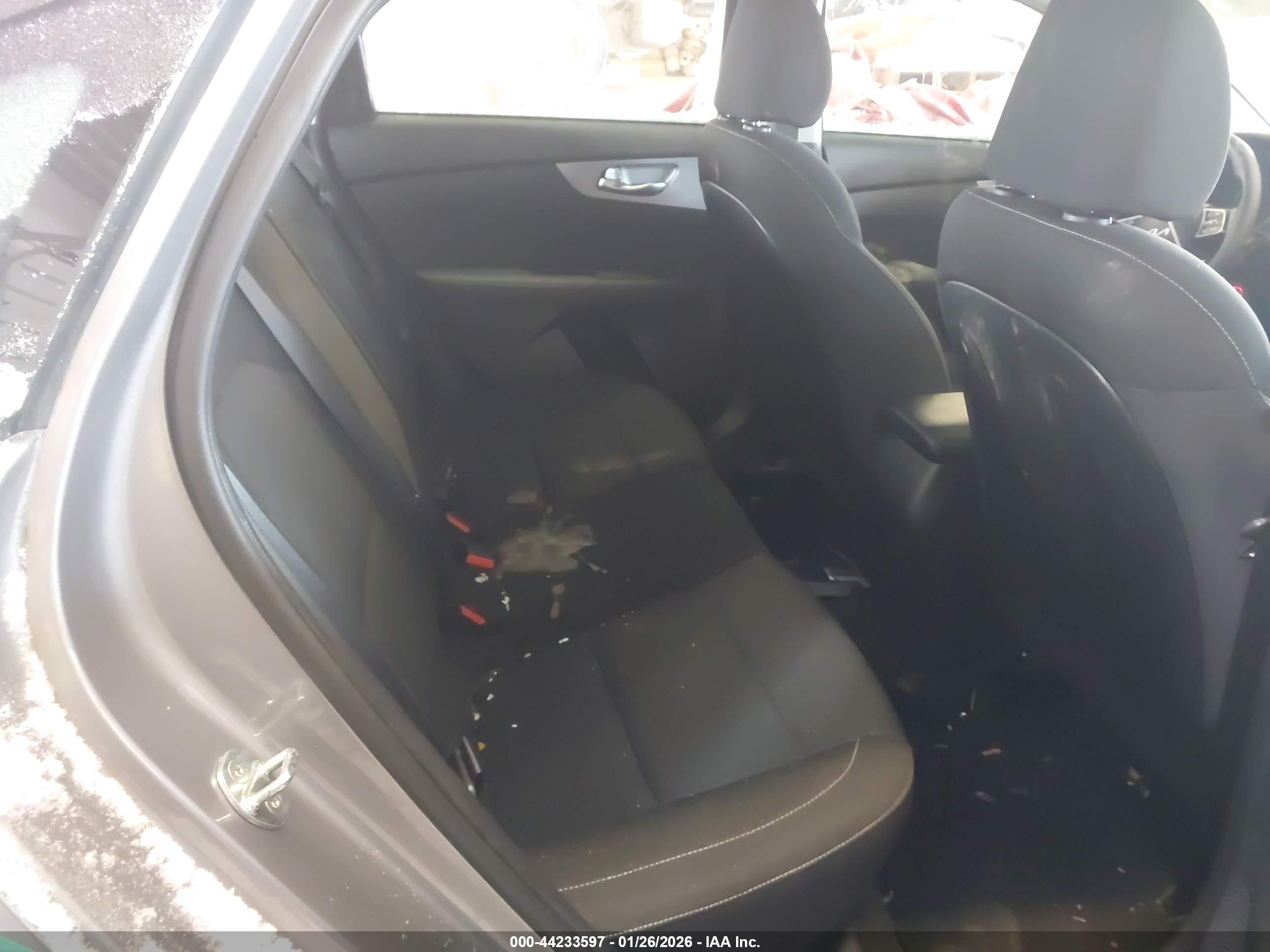KIA FORTE image 8