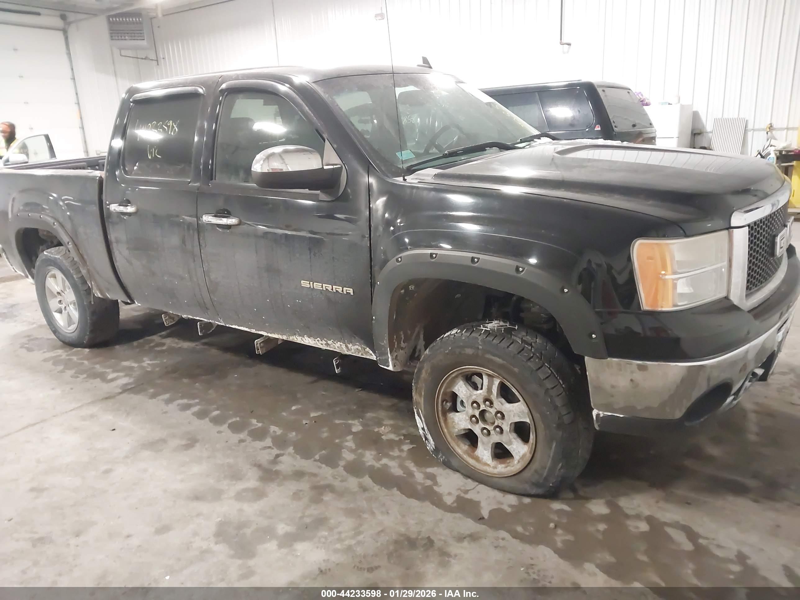 GMC SIERRA image 6