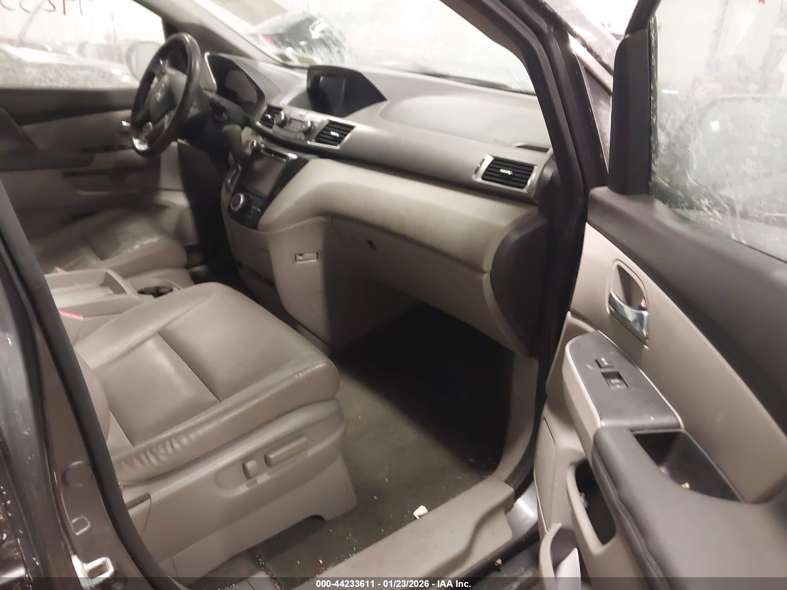 HONDA ODYSSEY image 5