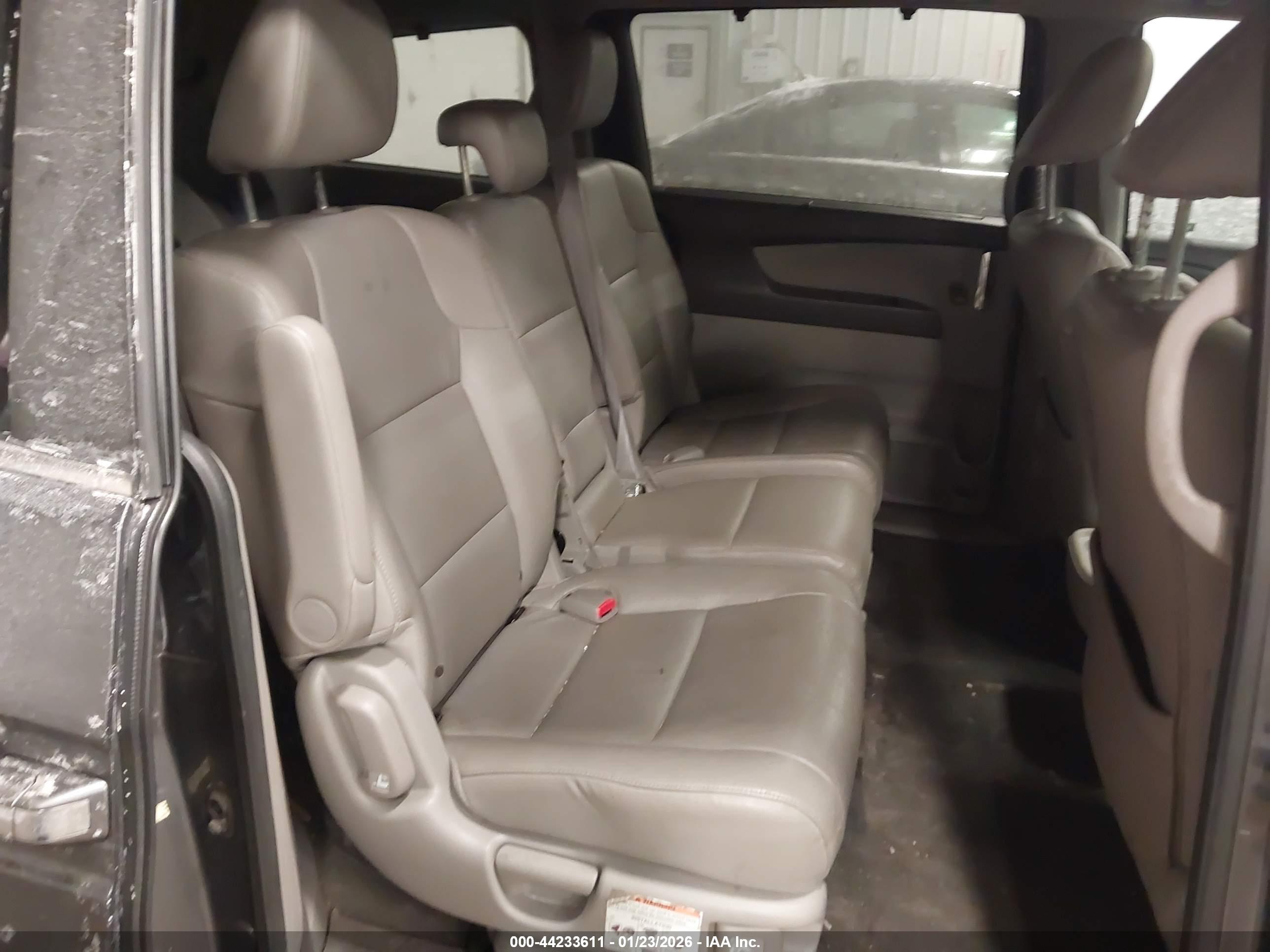 HONDA ODYSSEY image 8