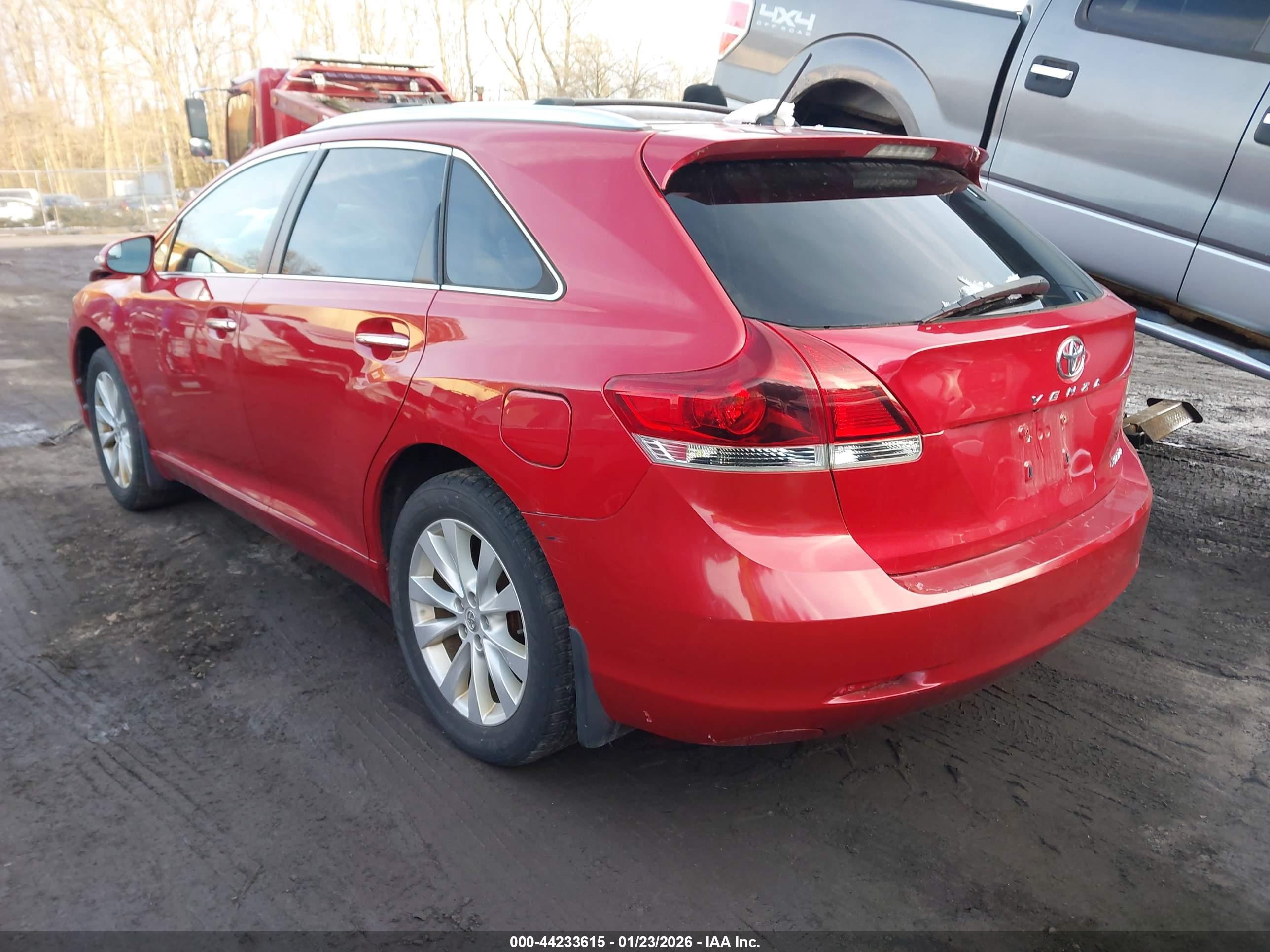 TOYOTA VENZA image 3