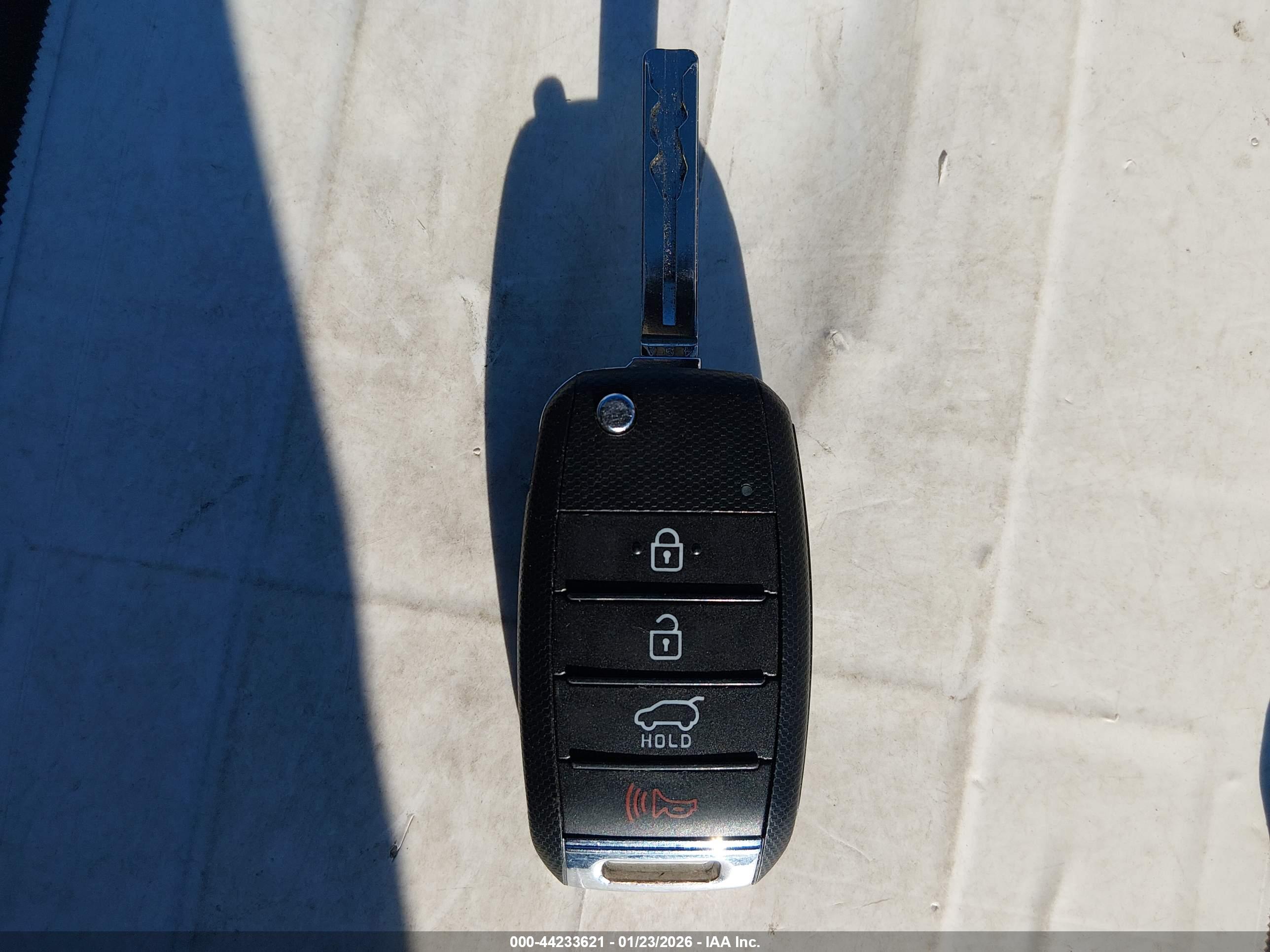 KIA SPORTAGE image 11