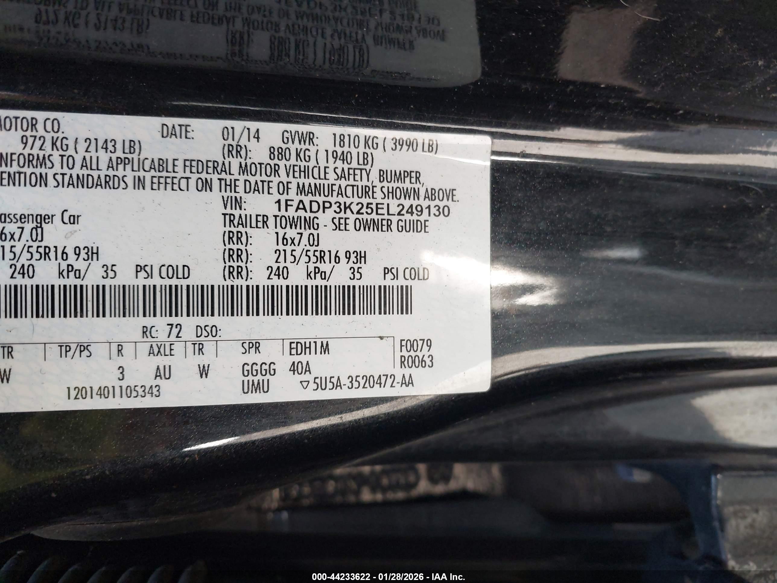 FORD FOCUS image 9