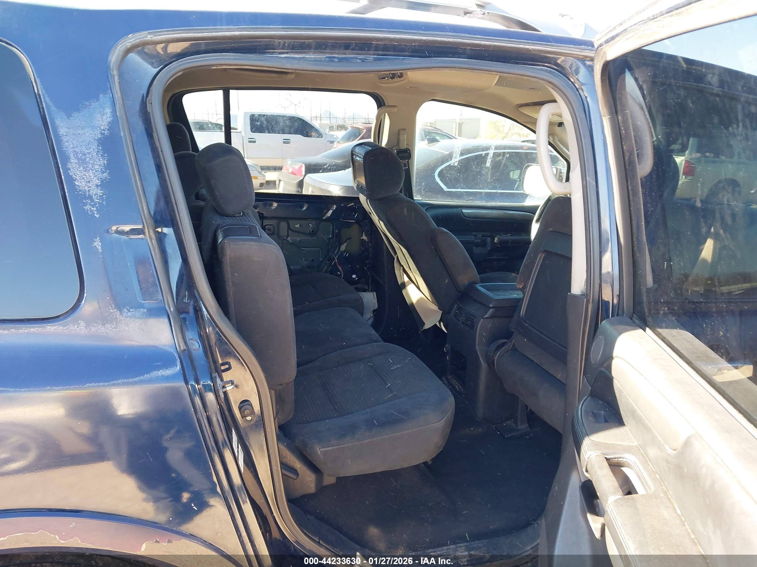 NISSAN ARMADA image 8
