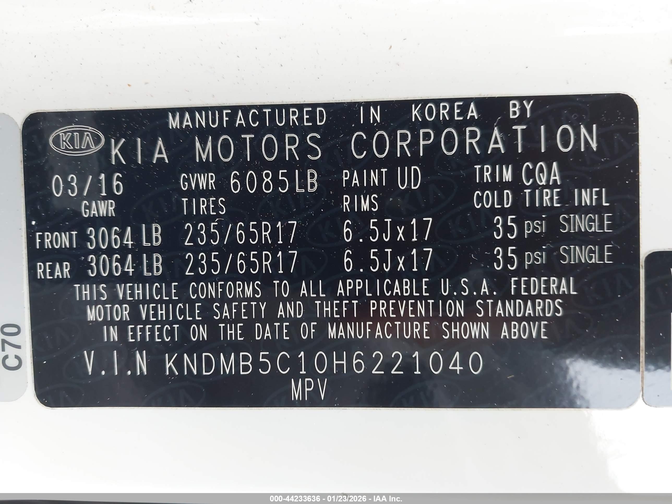 KIA SEDONA image 9