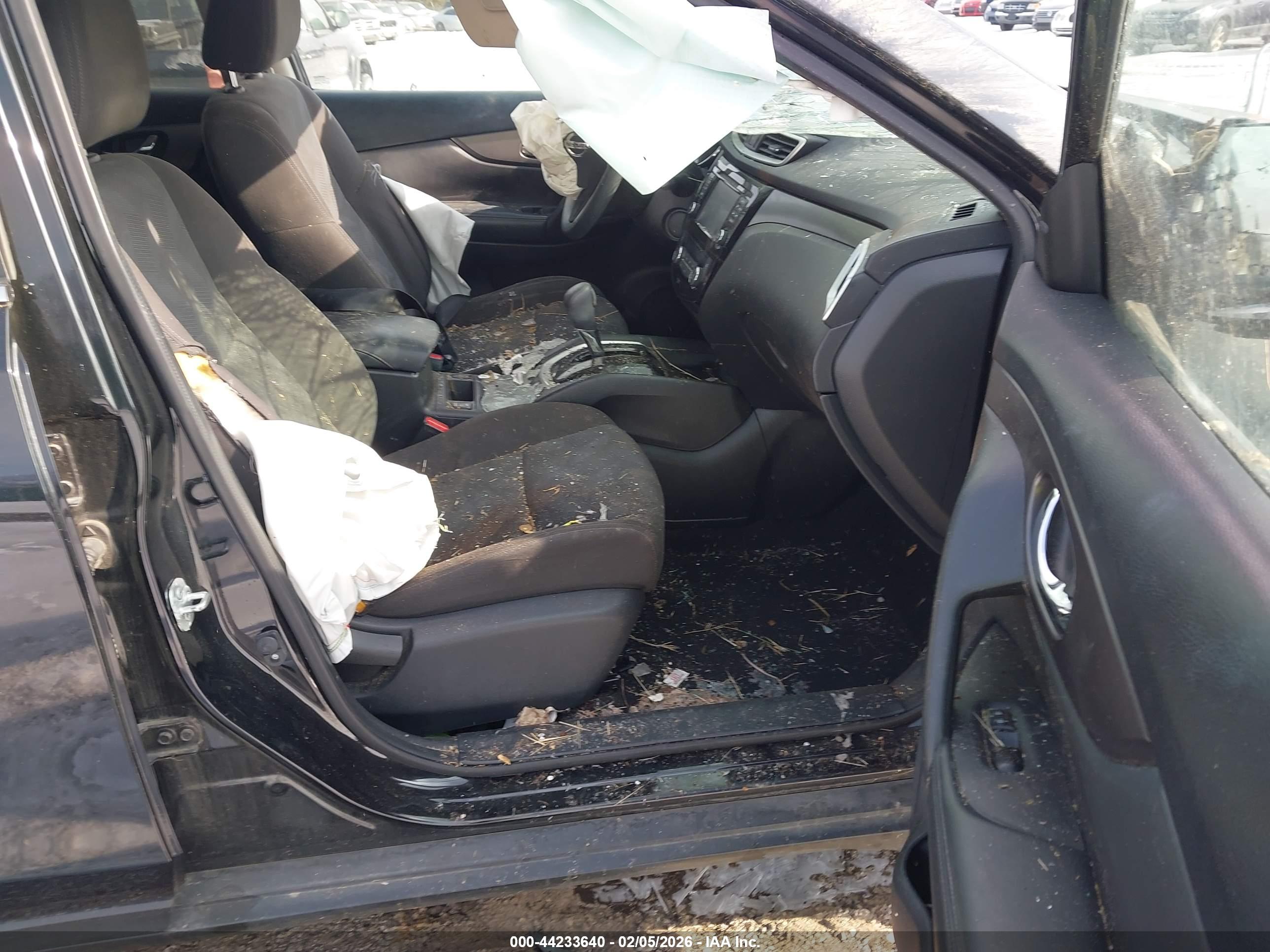 NISSAN ROGUE image 5
