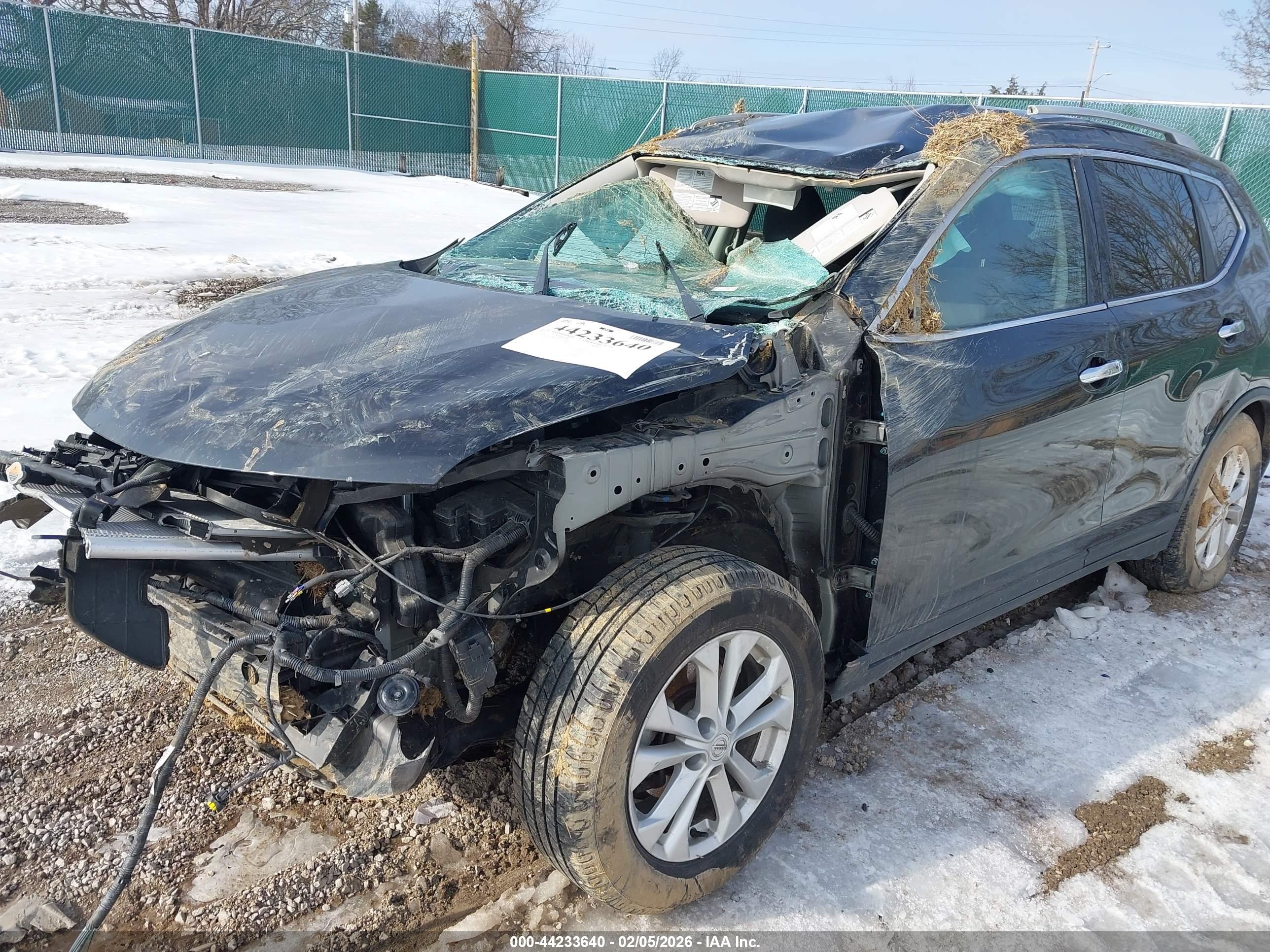 NISSAN ROGUE image 6