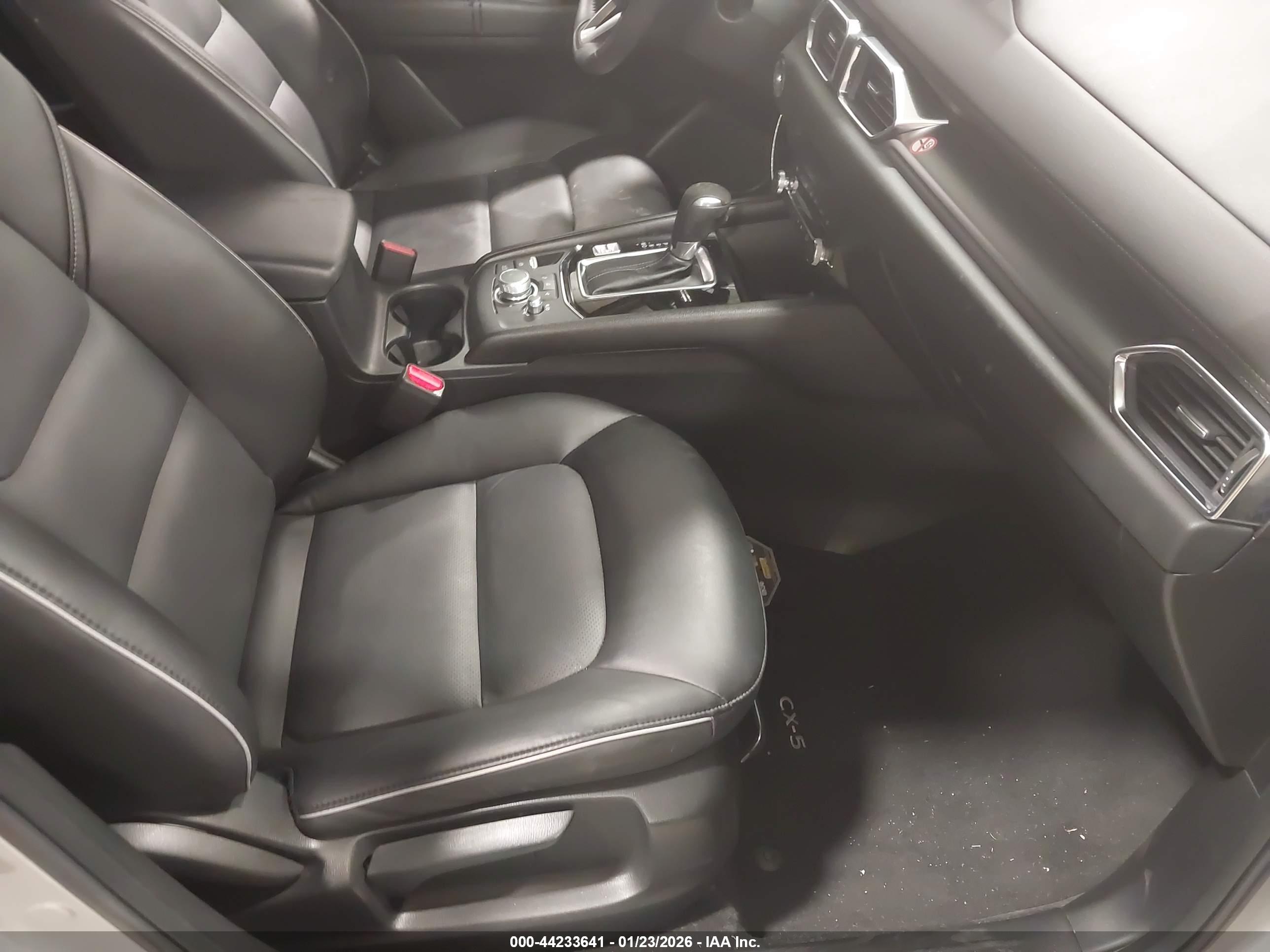 MAZDA CX-5 image 5