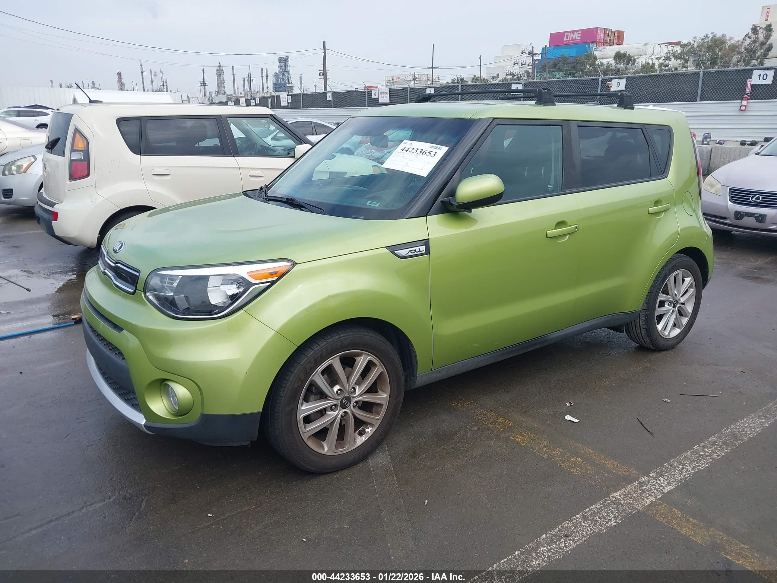 KIA SOUL image 2