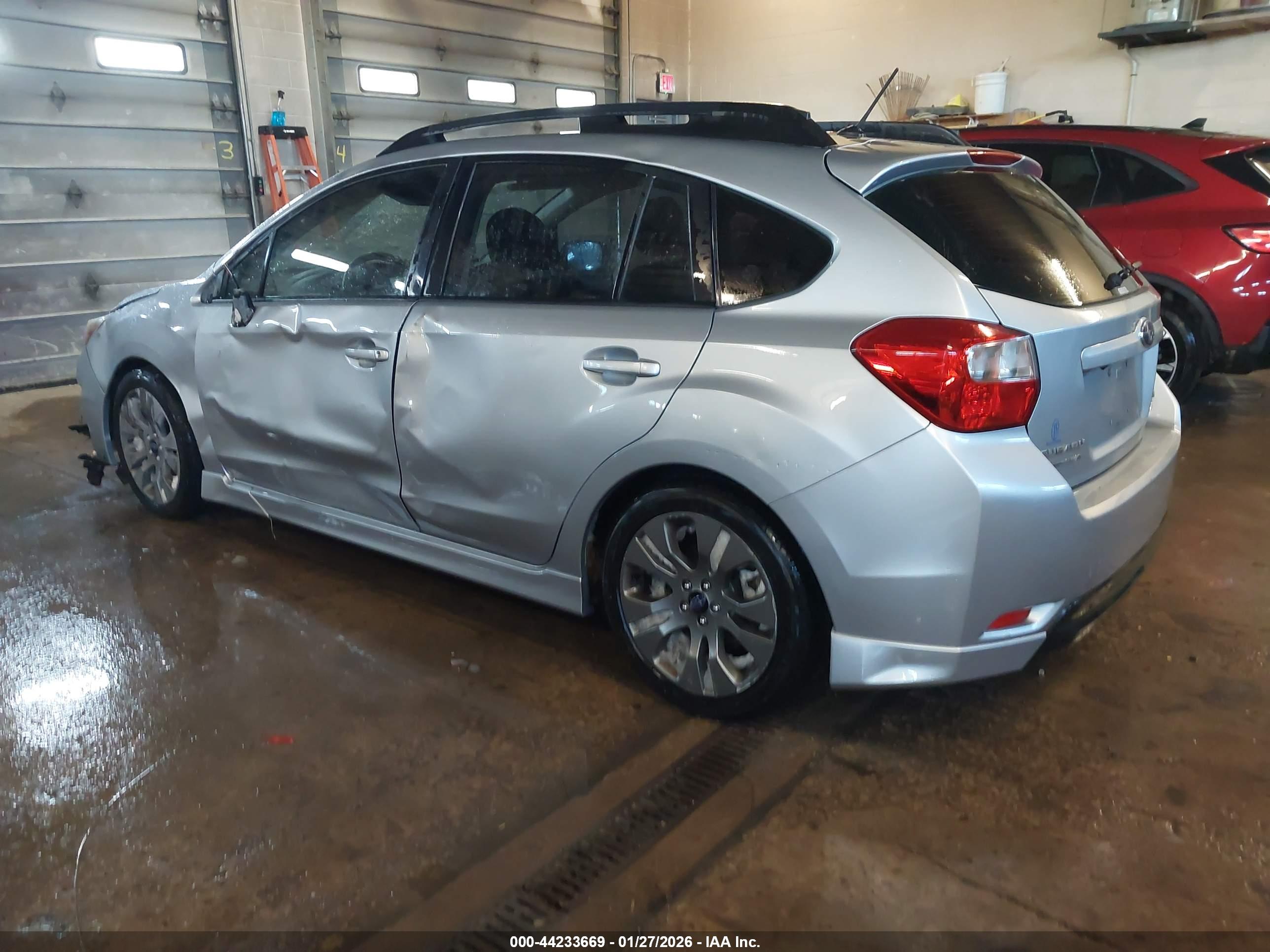 SUBARU IMPREZA image 3
