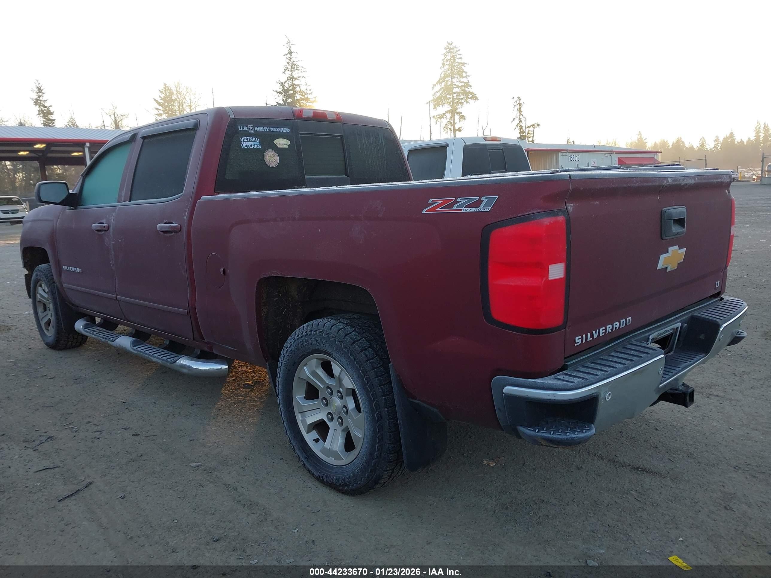CHEVROLET SILVERADO image 3